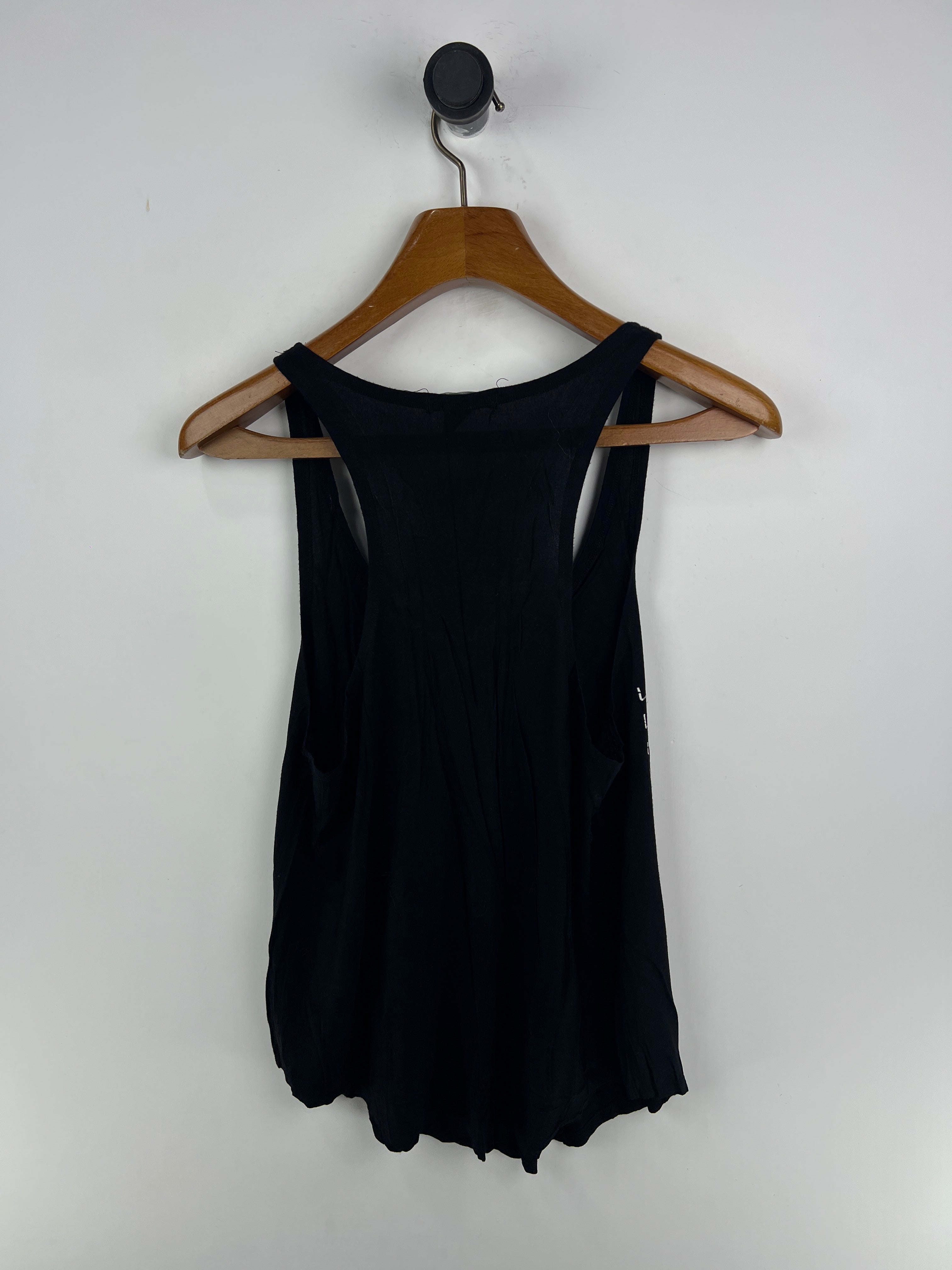 Forever 21 Tank Top (Women) (Medium-Large)