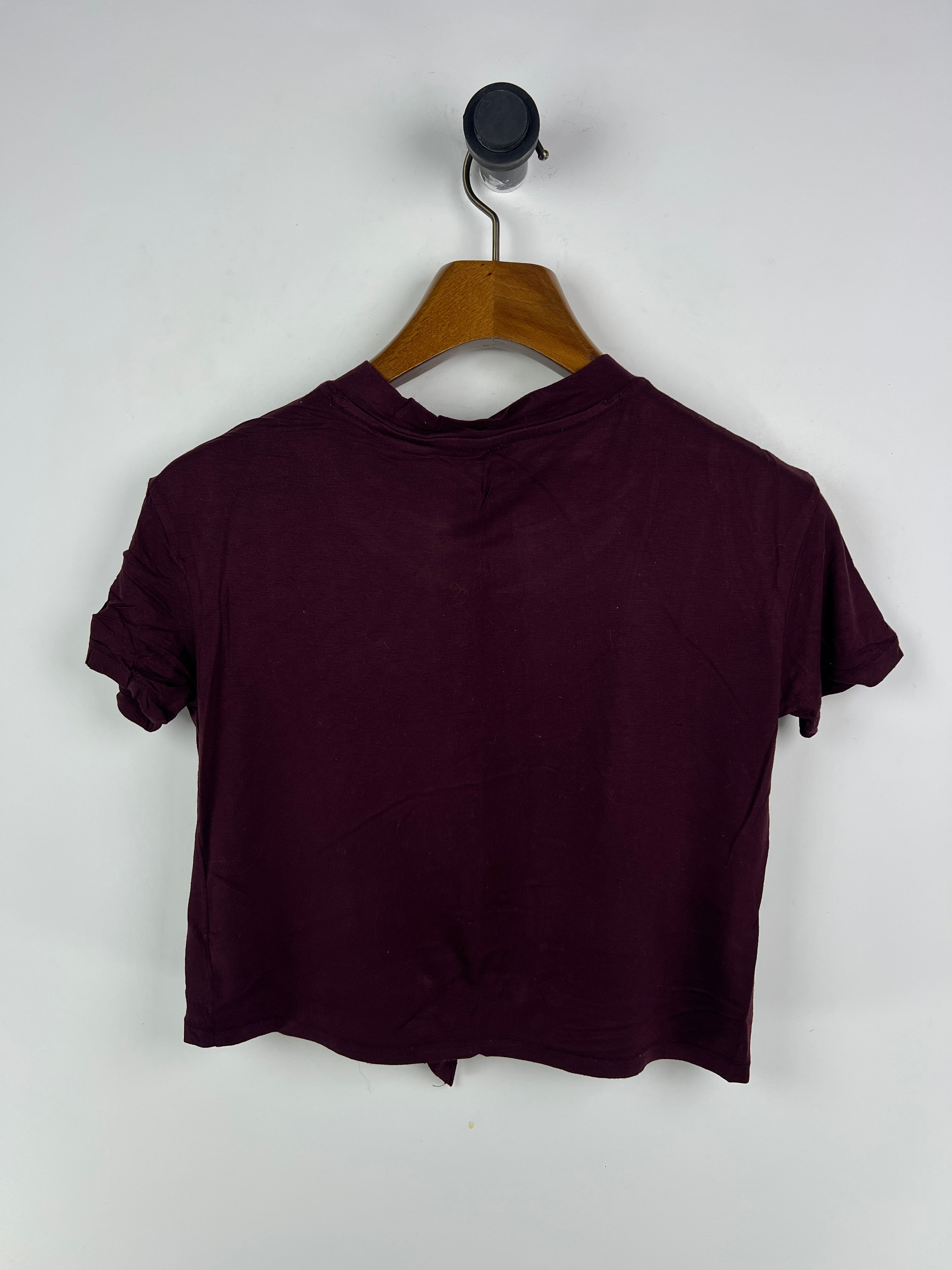 Old Navy Cropped T-Shirt (Women) (Small)