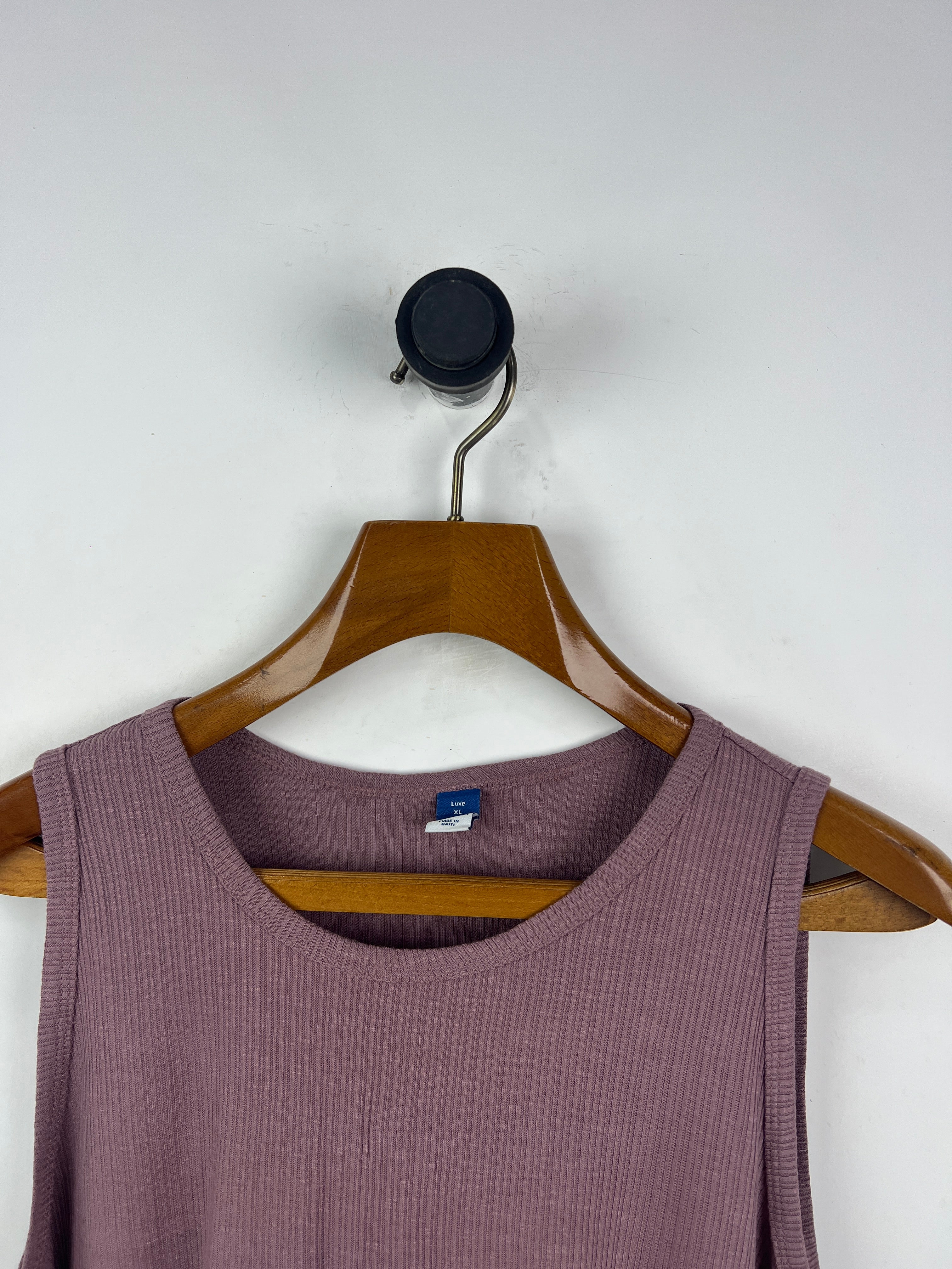 Old Navy Tank Top (Women) (X-Large)