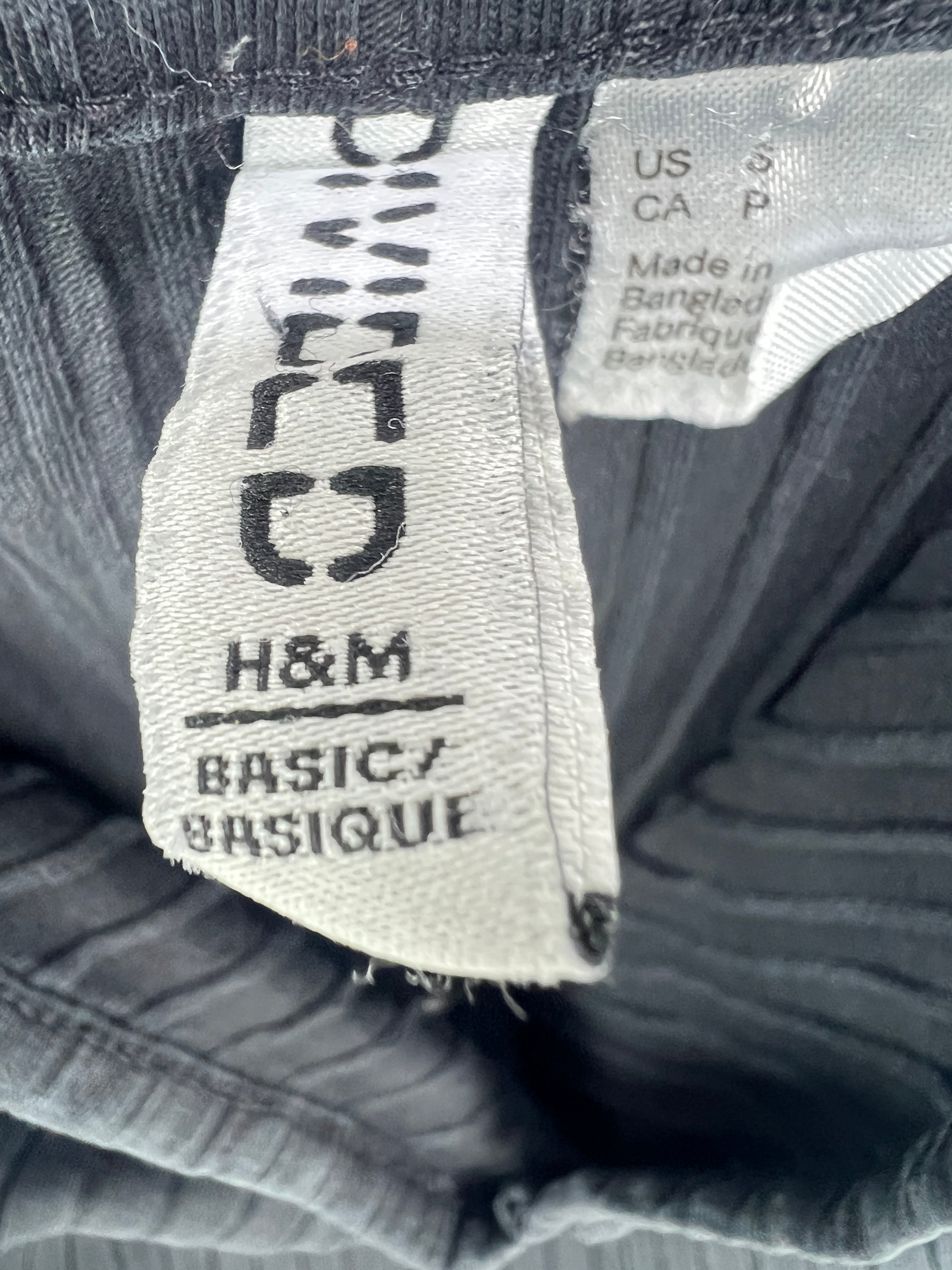 H&M Crop Tank Top (Women) (X-Small)