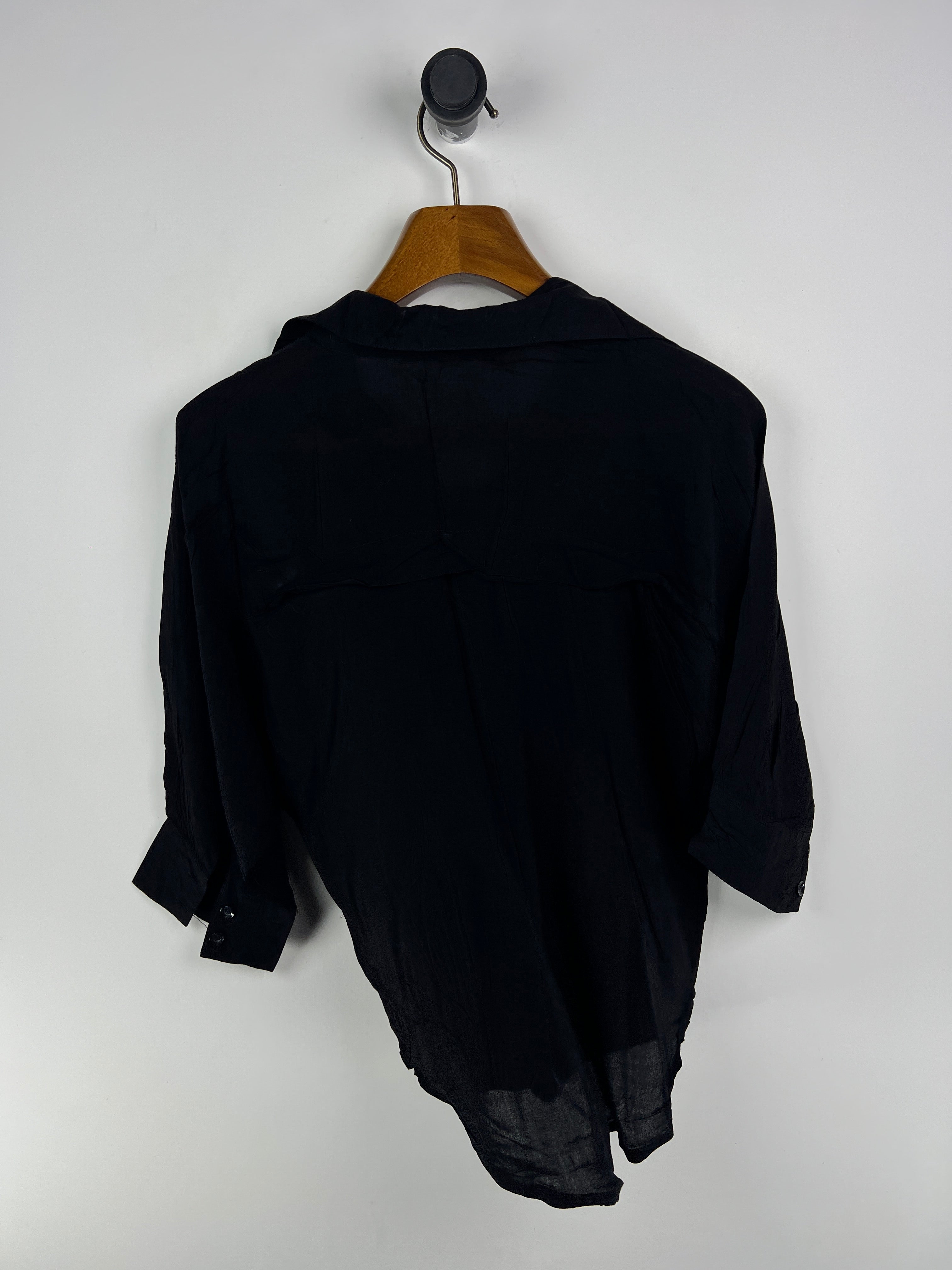 Blouse (Women) (Medium)