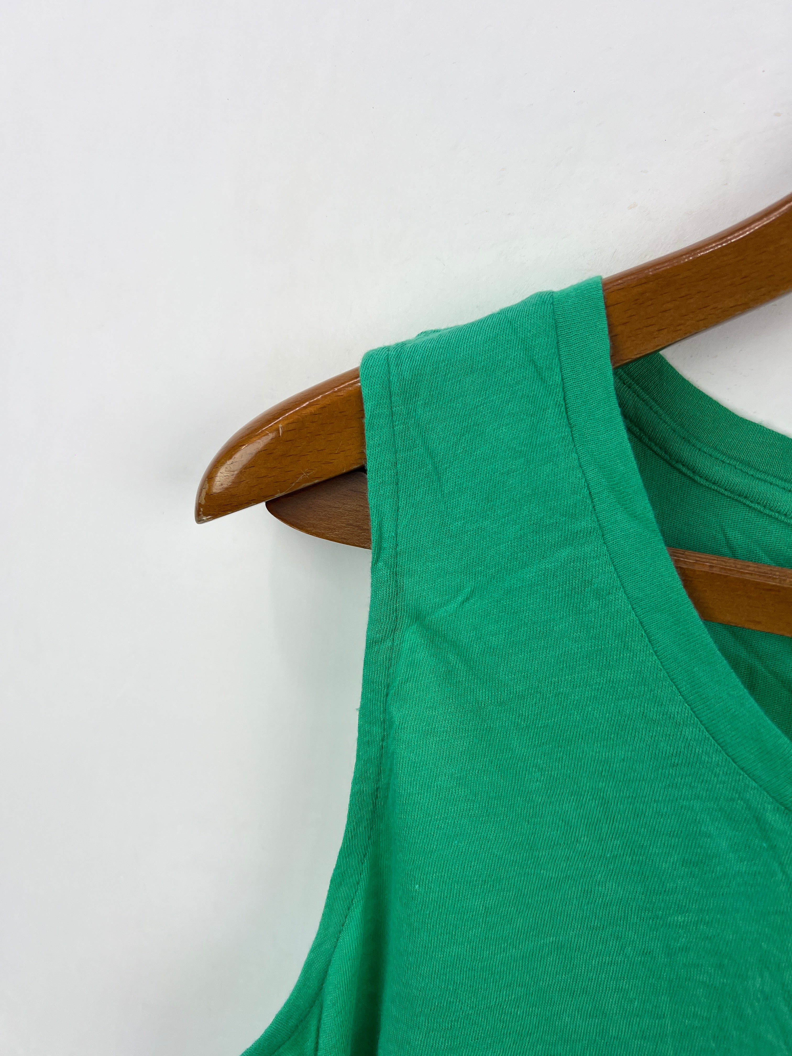 Express Tank Top (Women) (Medium-Large)