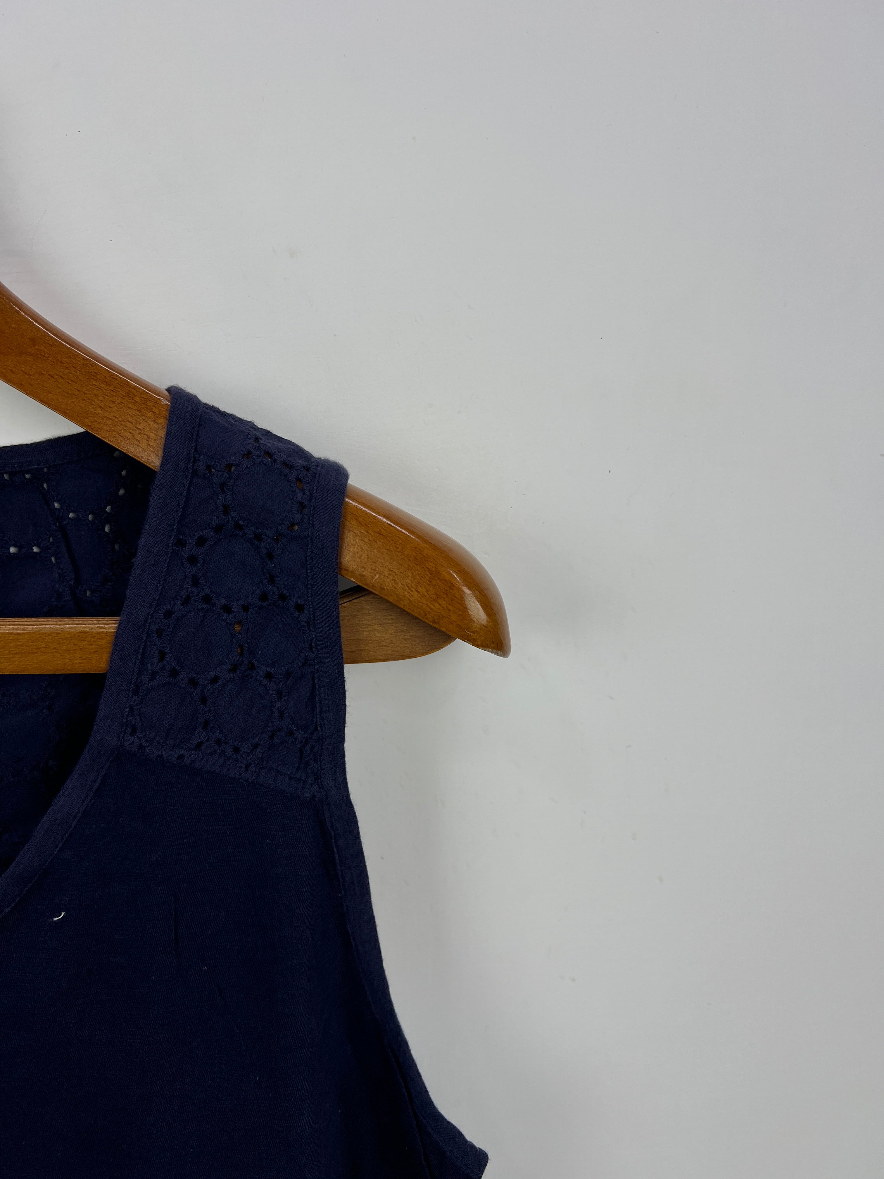 Loft Tank Top (Women) (Medium-Large)
