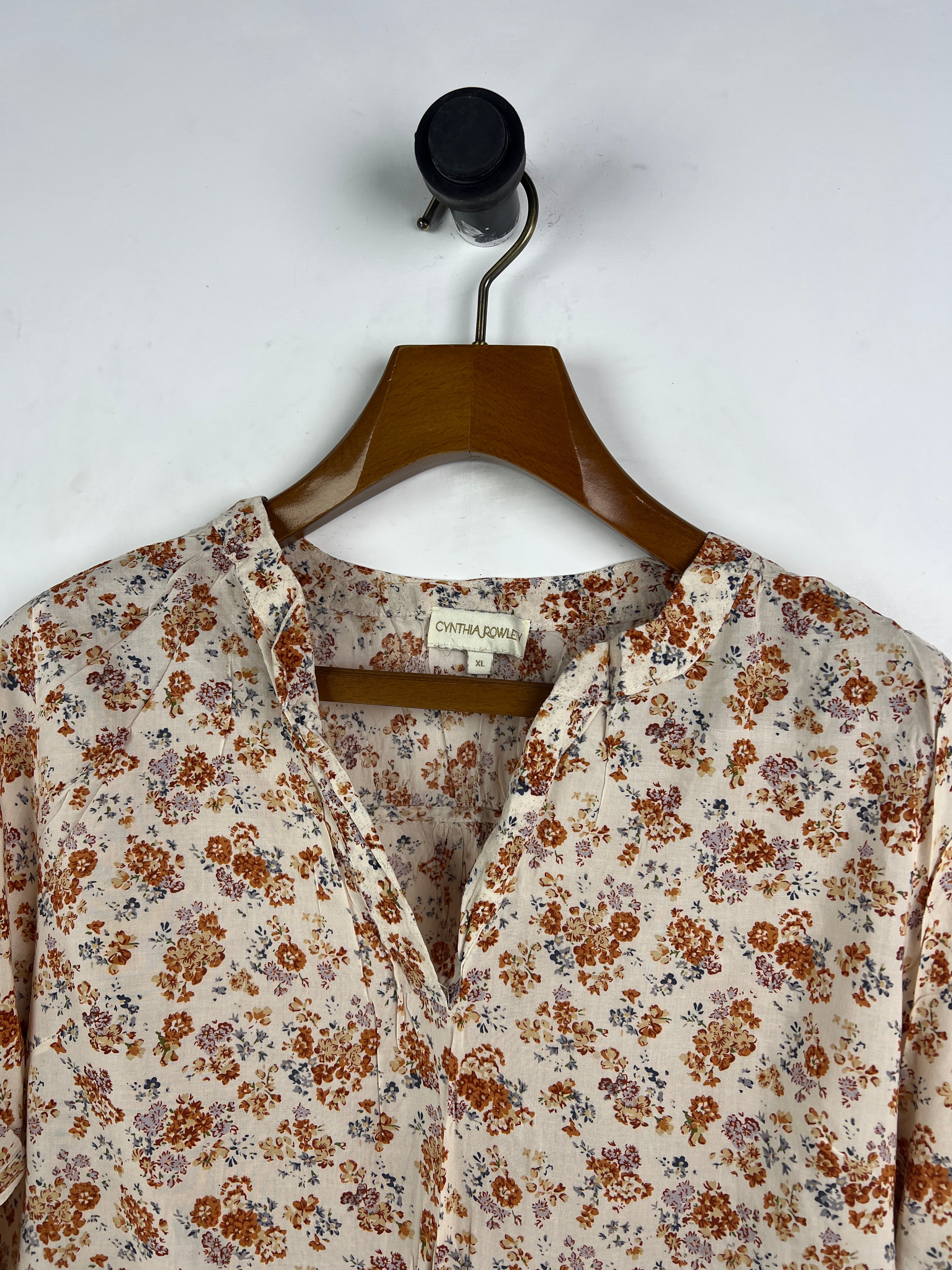 Cynthia Blouse (Women) (Large/X-Large)