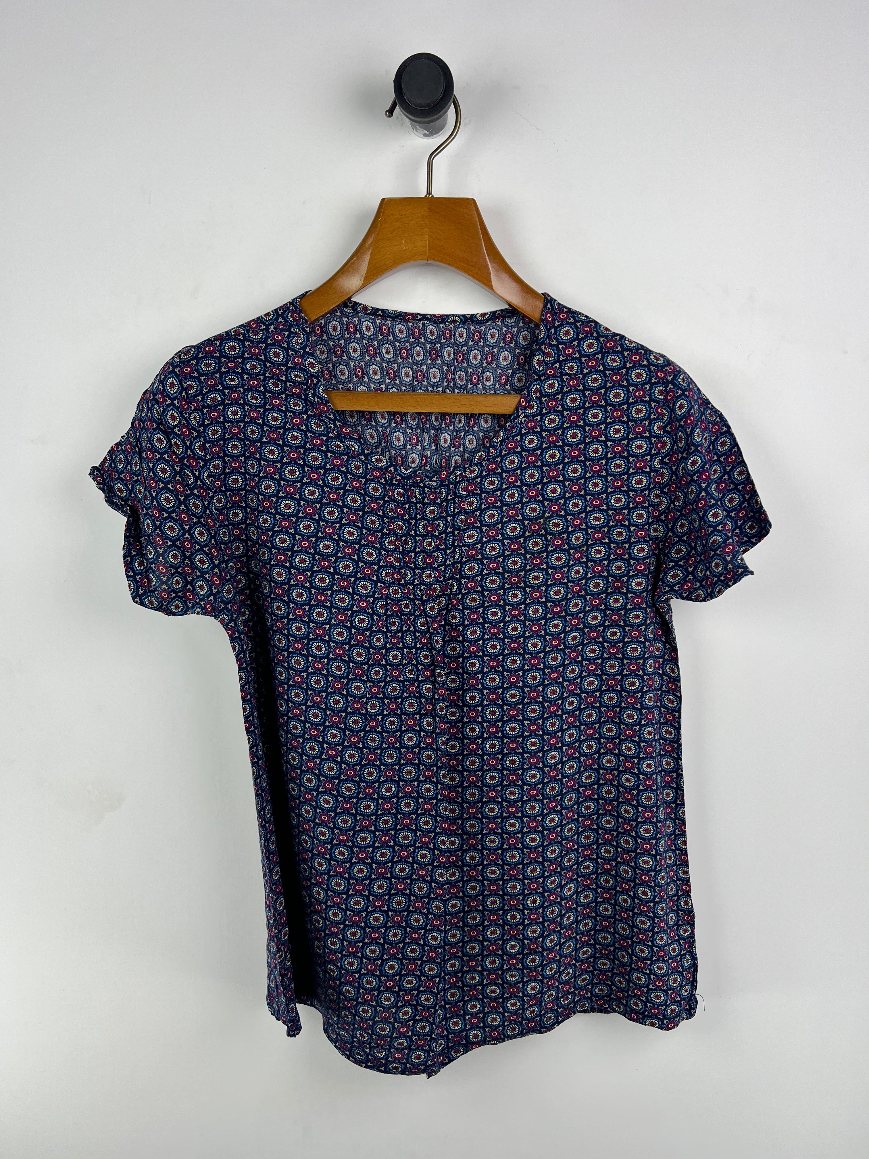 Blouse (Women) (Medium-Large)