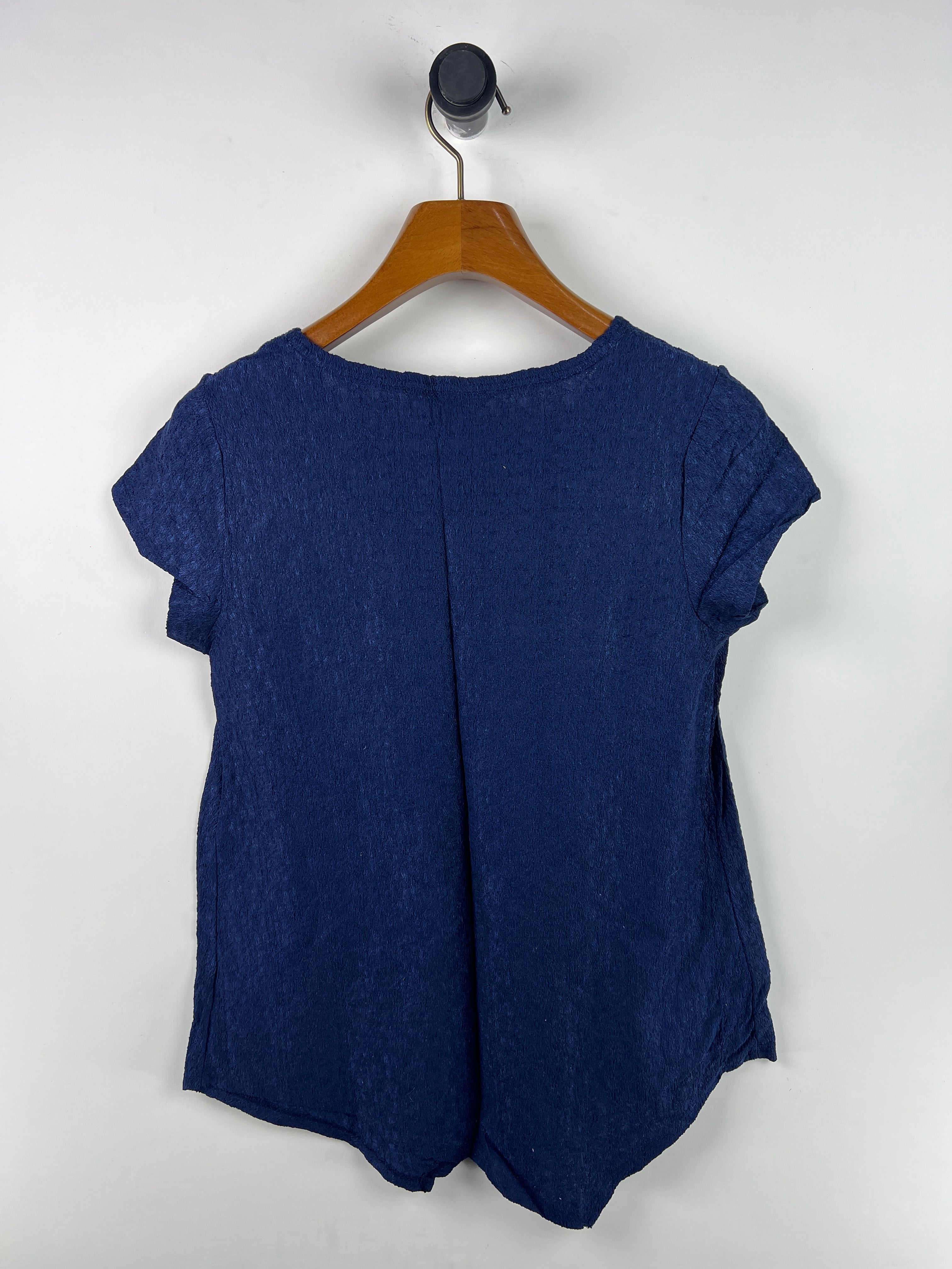 Simply Vera Shirt (Women) (Small)