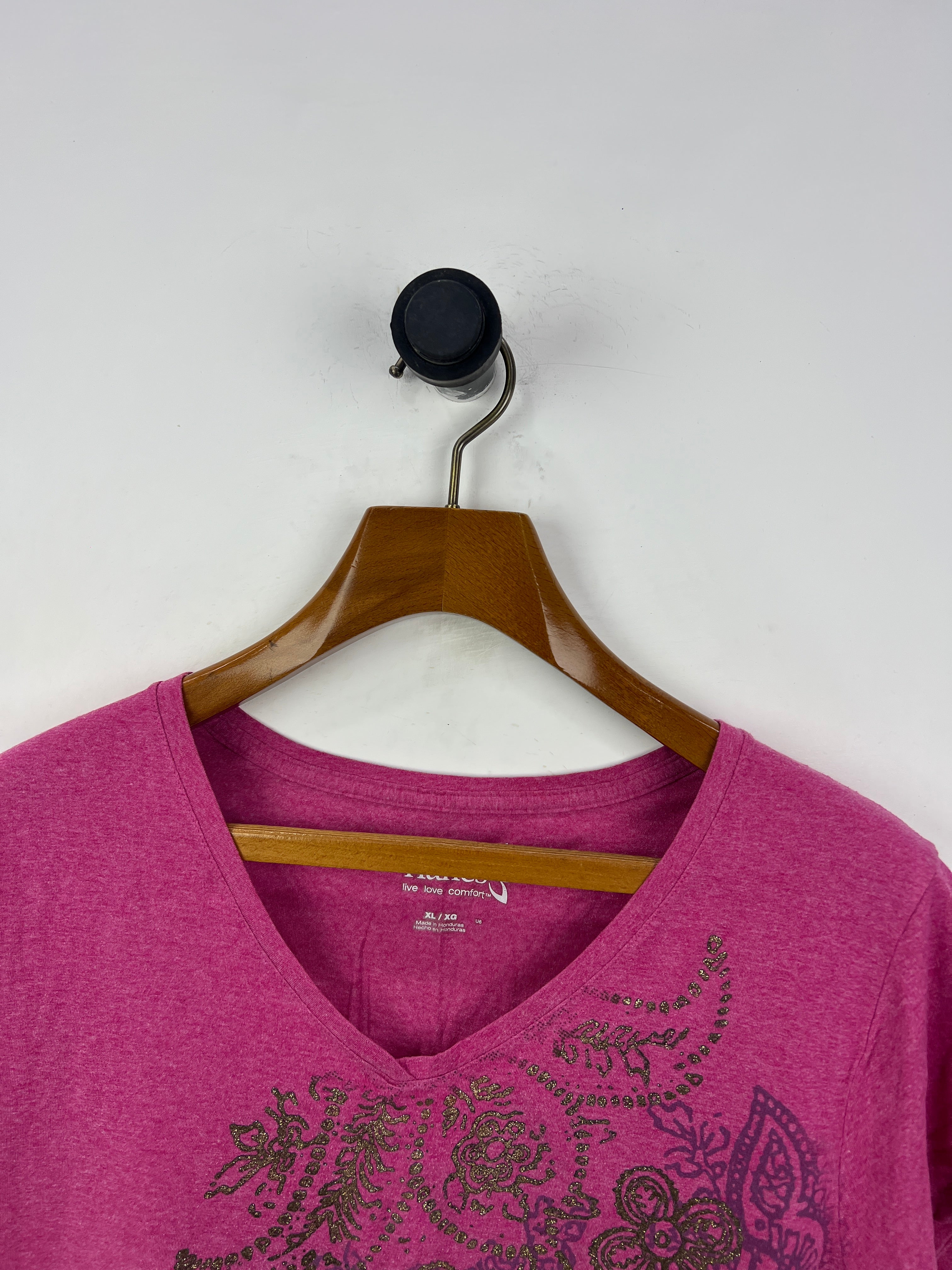 Hanes T-Shirt (Women) (X-Large)