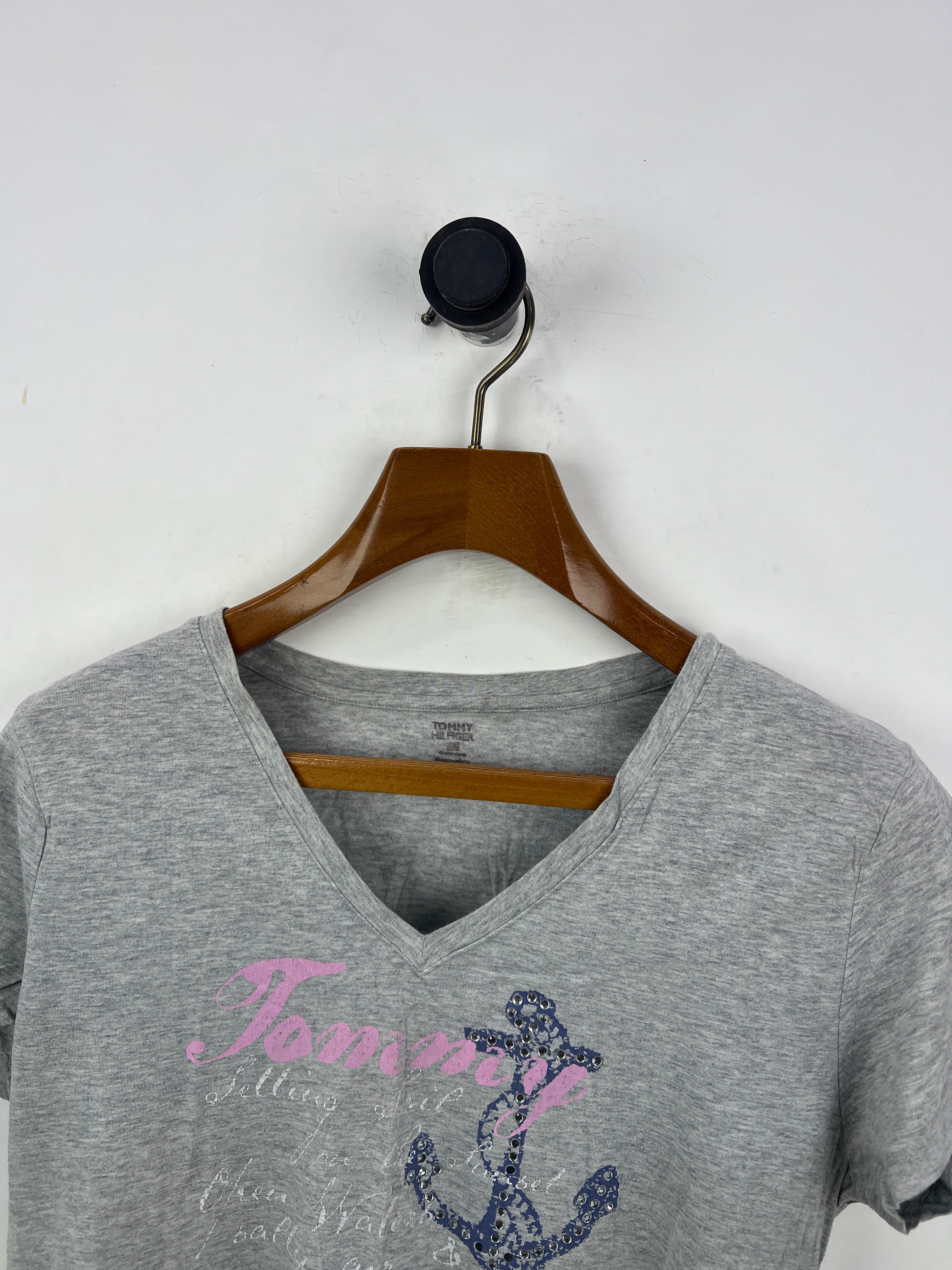 Tommy Hilfiger T-Shirt (Women) (Medium-Large)
