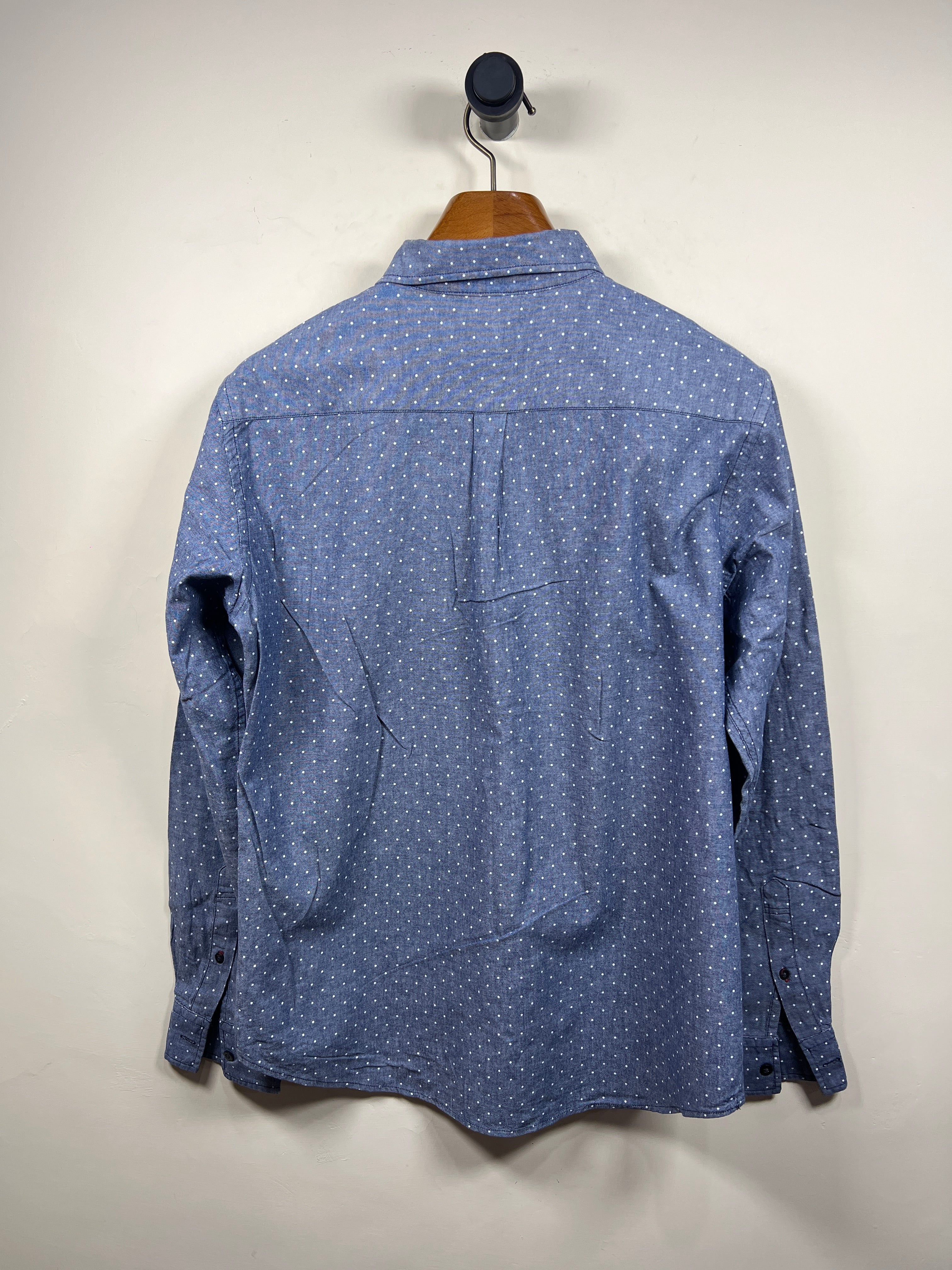 Back Shirt (Medium-Large)