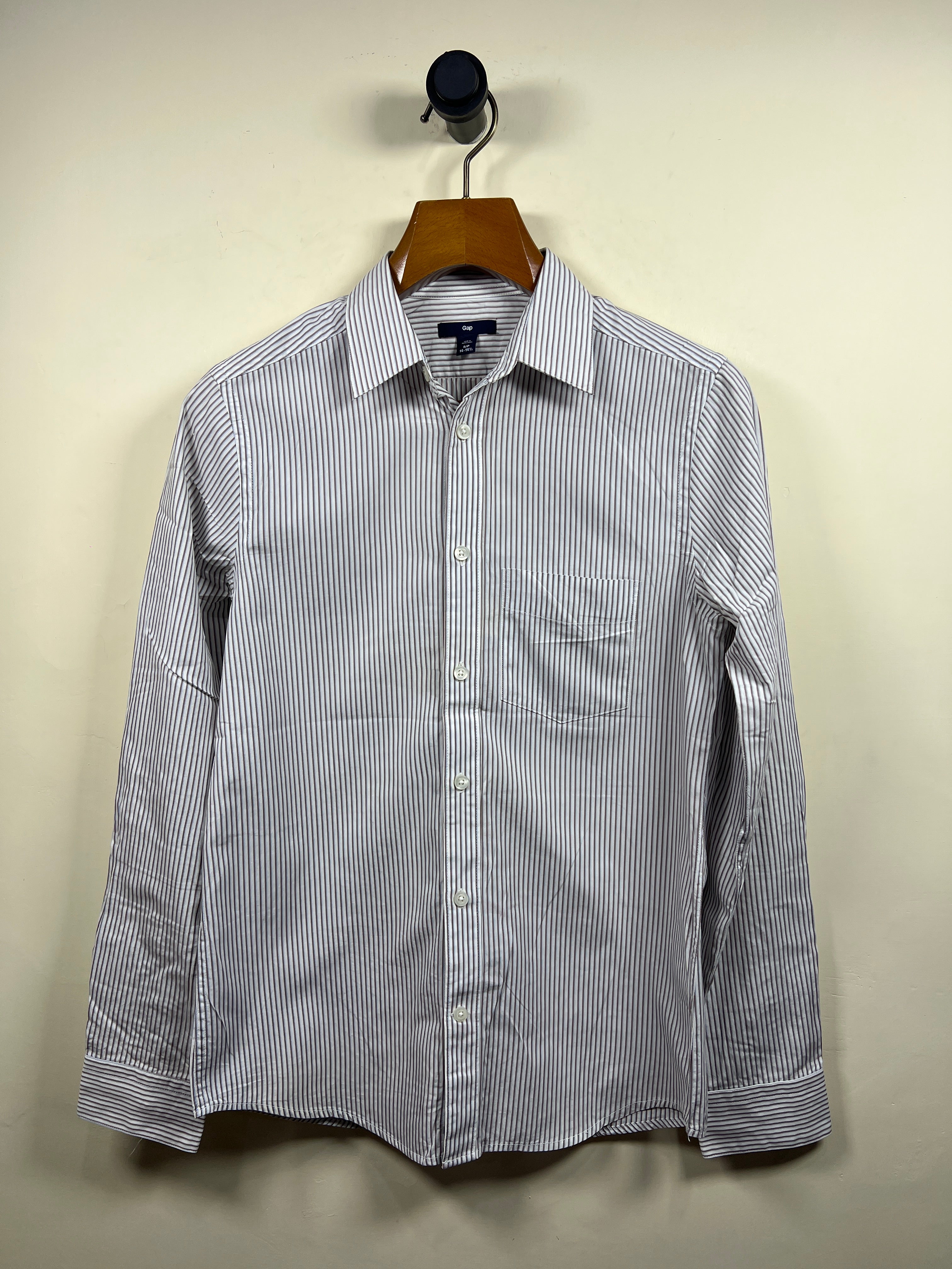 Gap Shirt (Small)