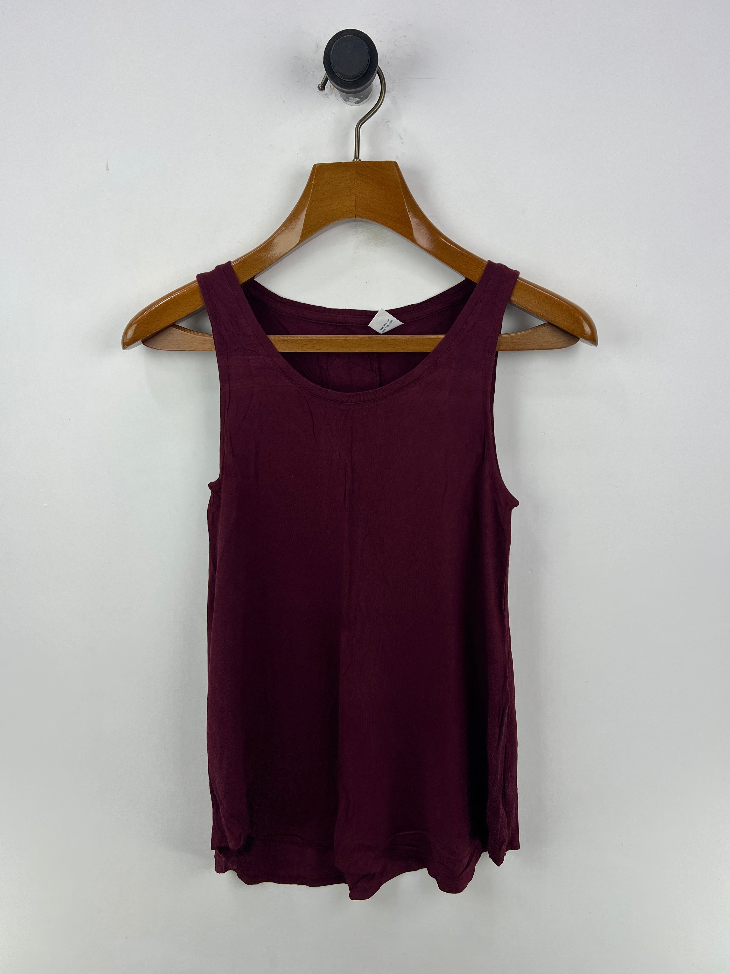 Old Navy Tank Top (Women) (Medium)