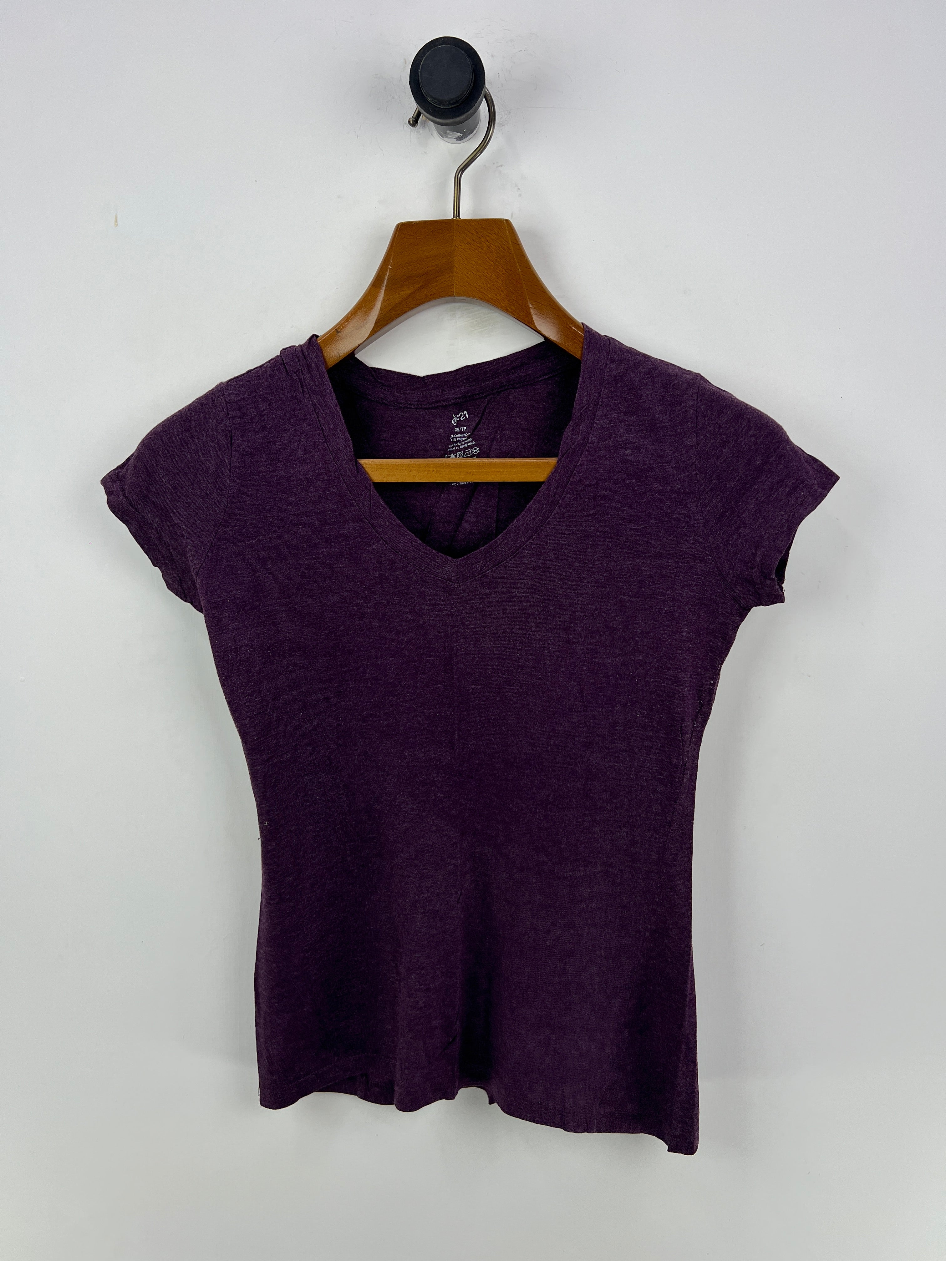 21 T-Shirt (Women) (X-Small)