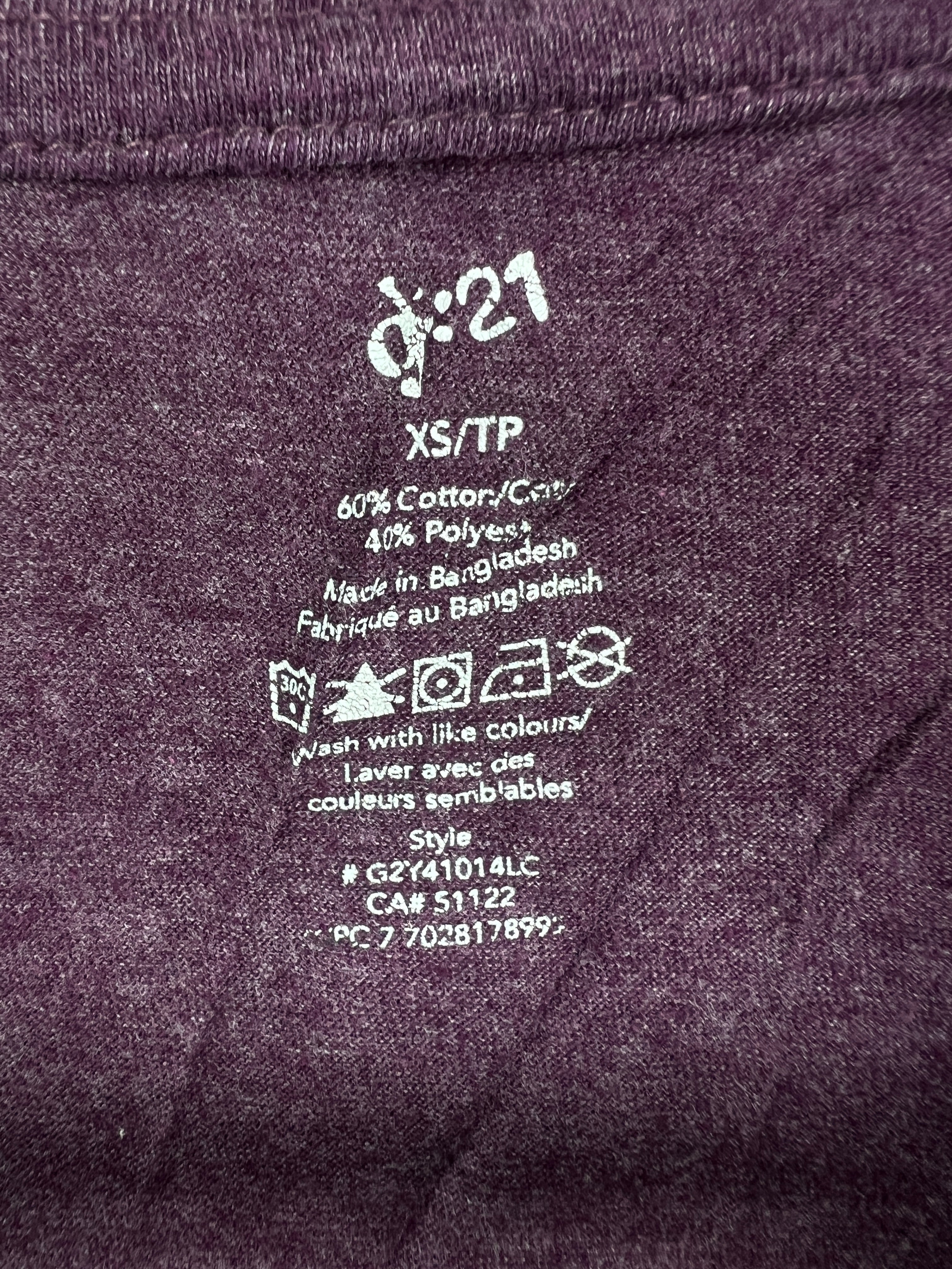 21 T-Shirt (Women) (X-Small)