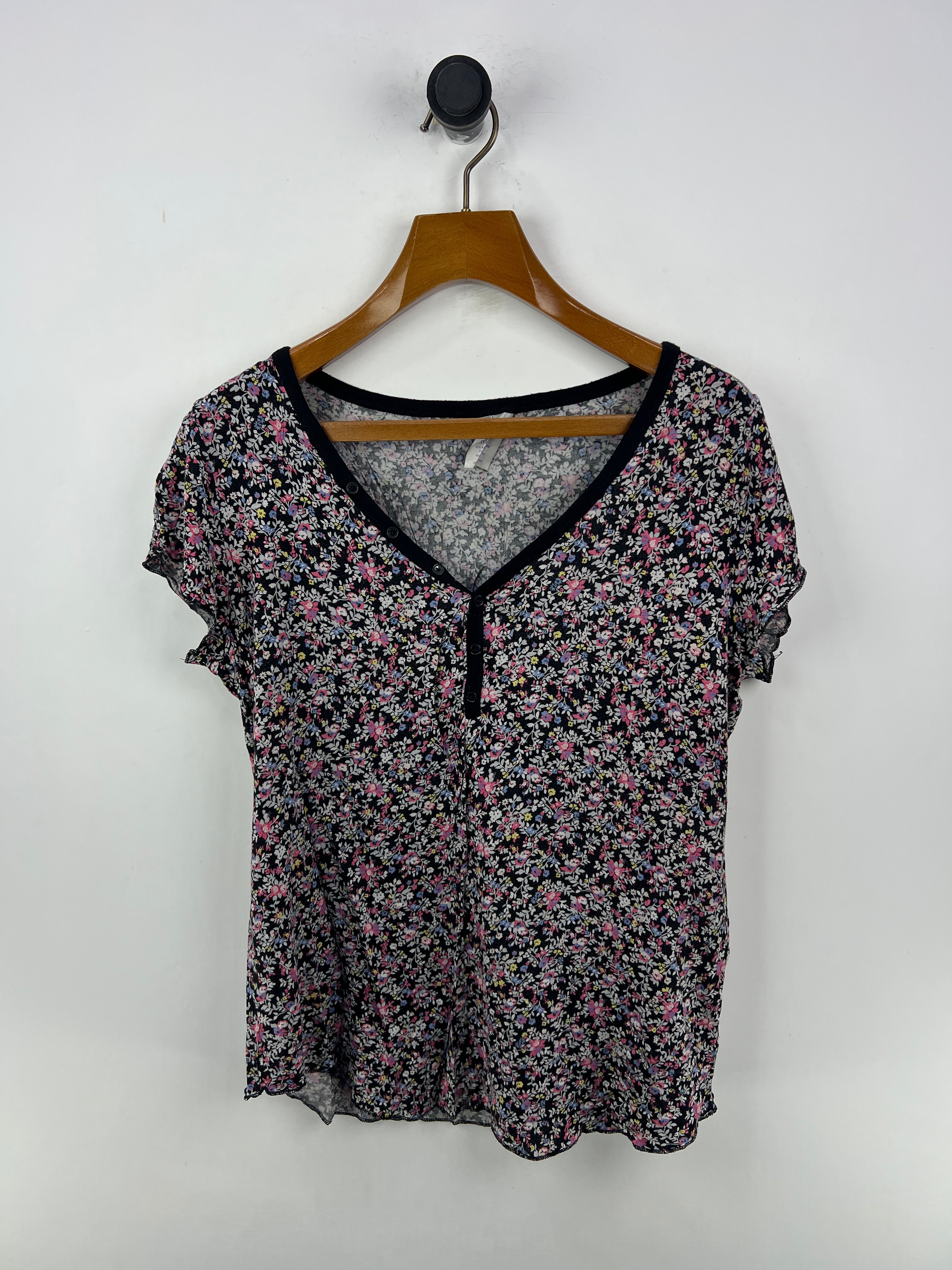 Blouse (Women) (Large/X-Large)