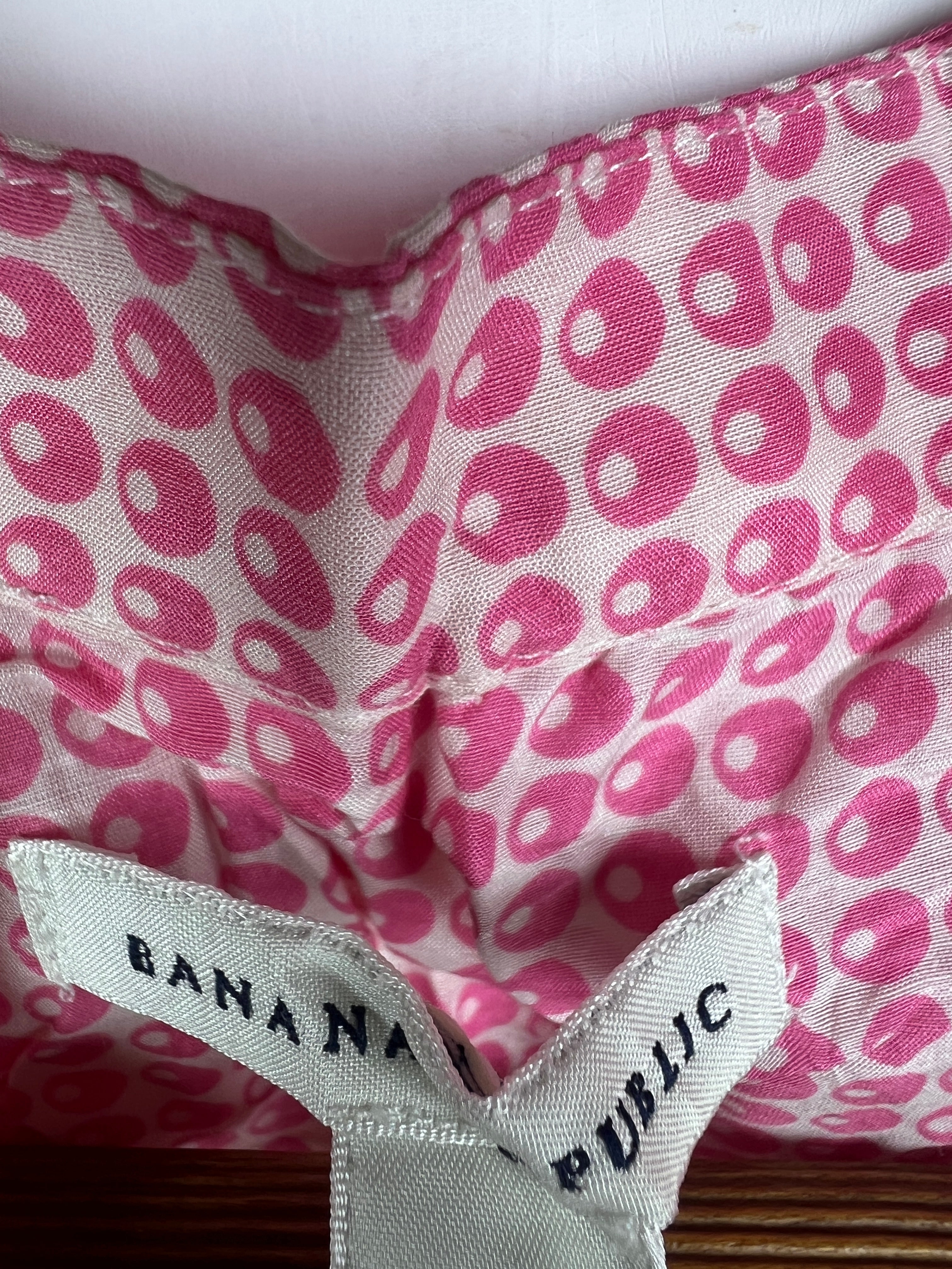 Banana Republic Blouse (Women) (Small-Medium)