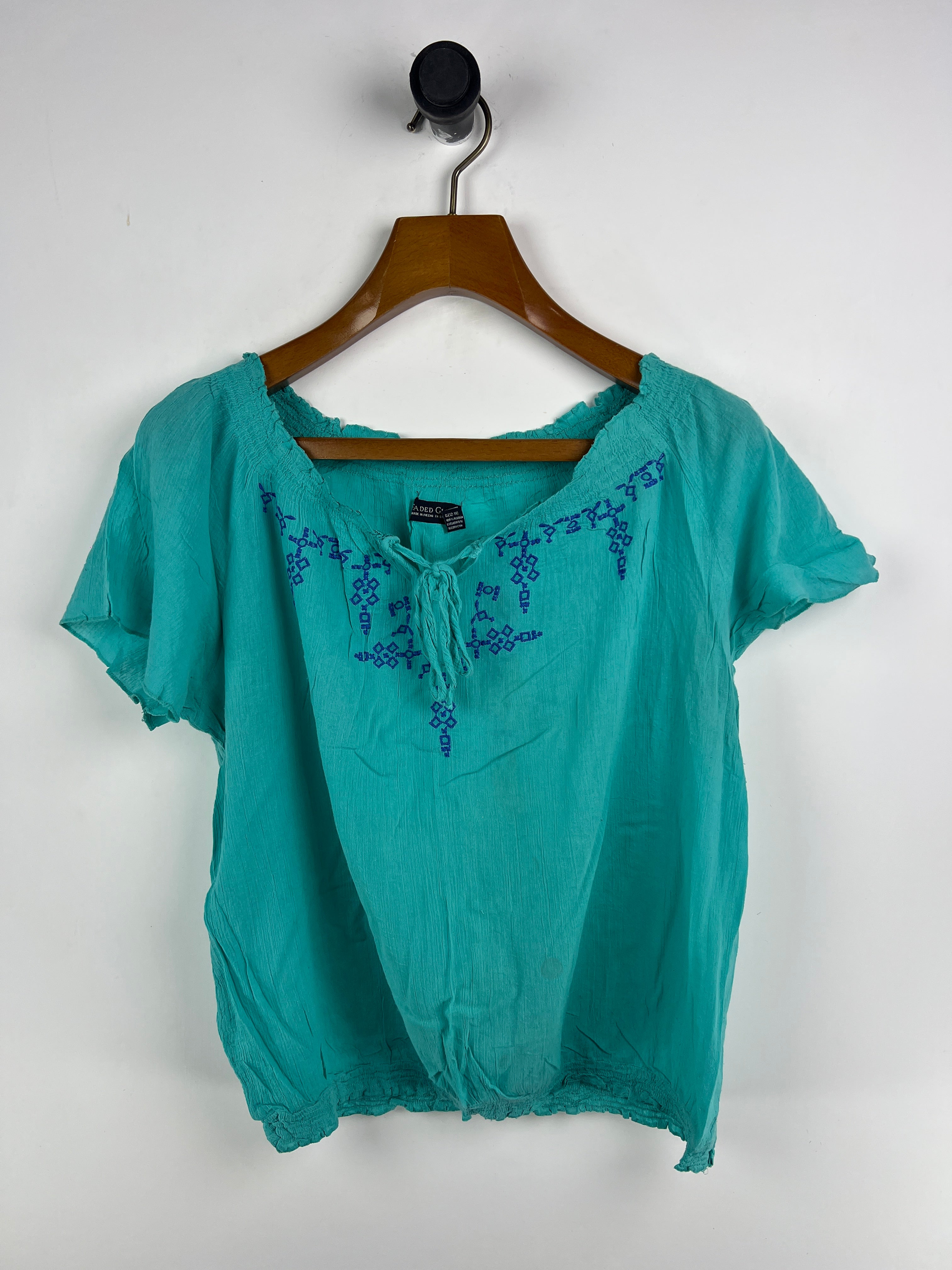 Blouse (Women) (Medium)