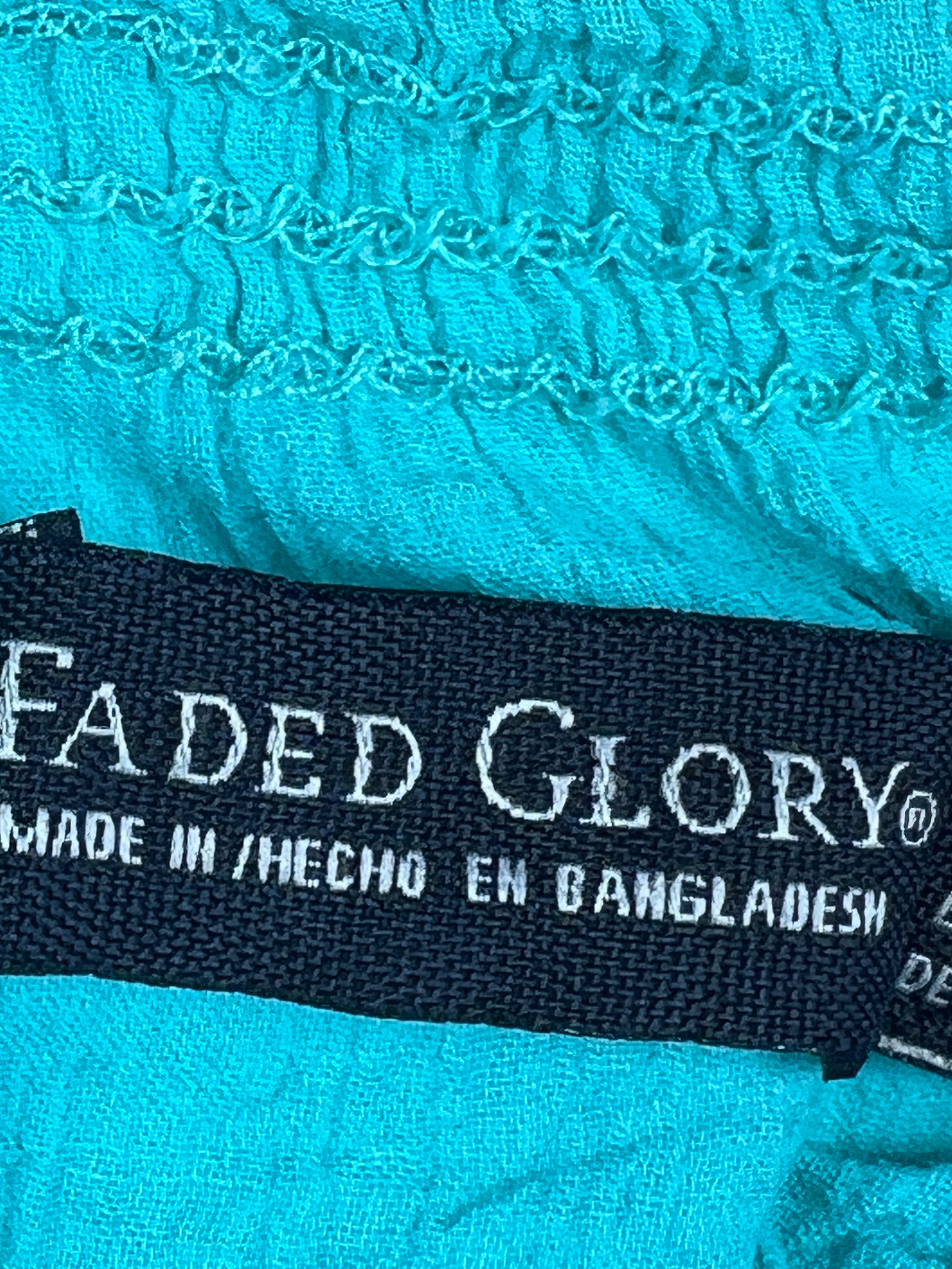 Blouse (Women) (Medium)