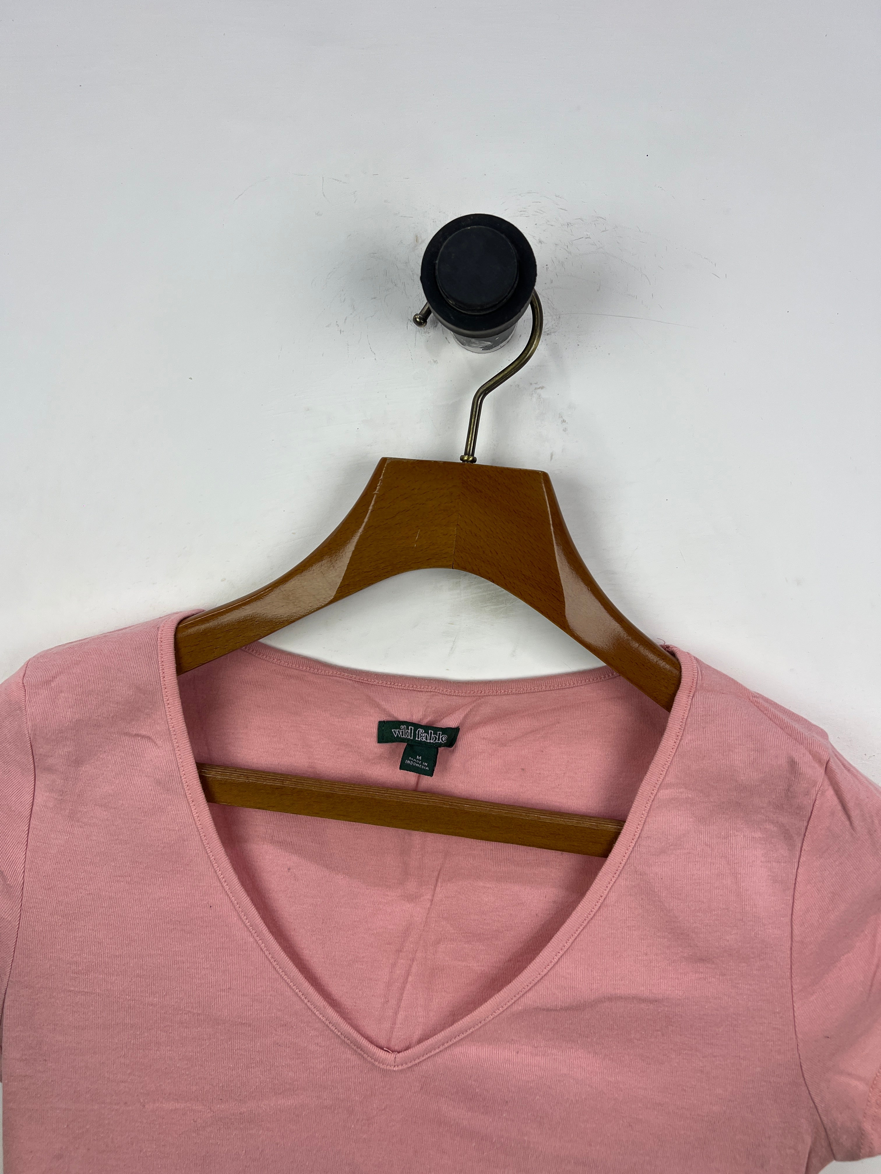 Wild Fable T-Shirt (Women) (Medium)