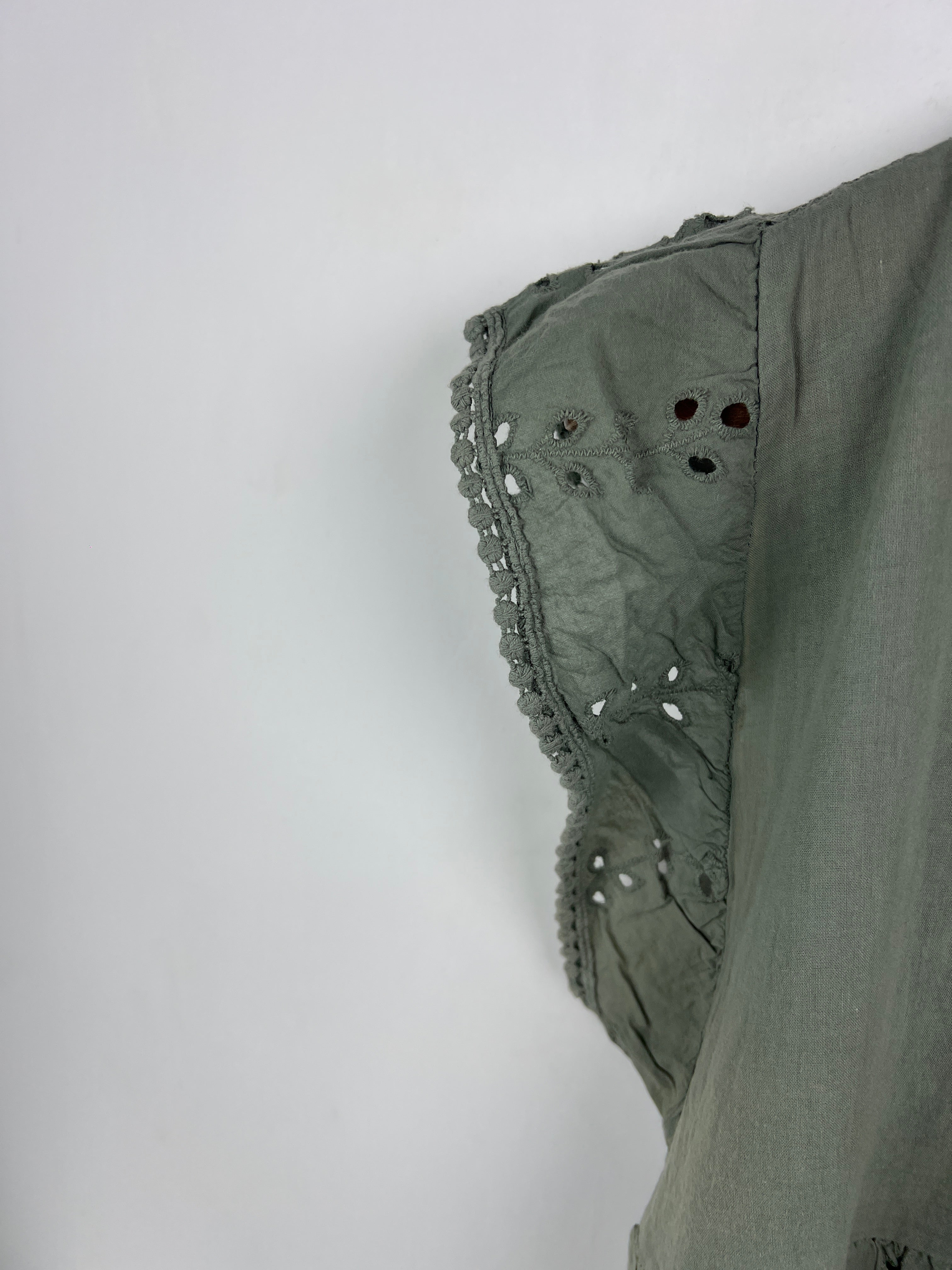 Blouse (Women) (Medium)