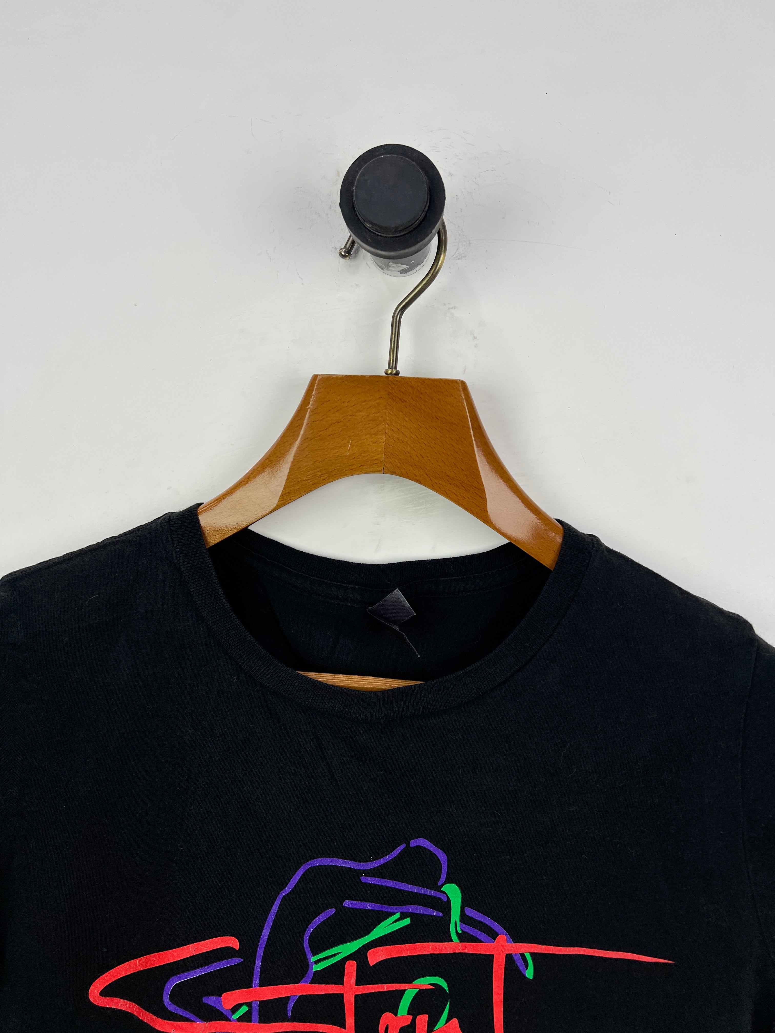 T-Shirt (Women) (Small-Medium)