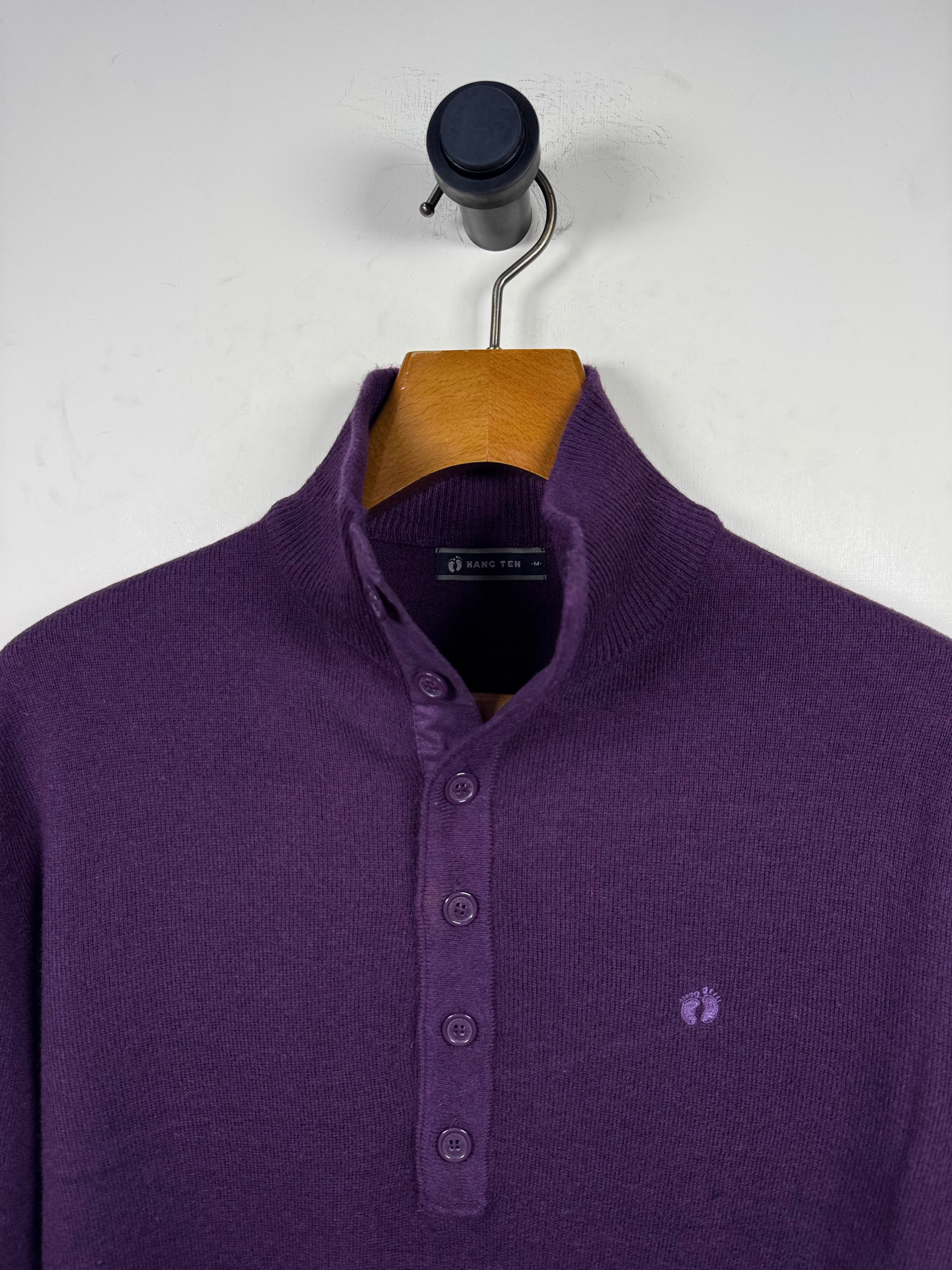 Hang Ten Quarter Buttoned Sweater (Medium-Large)