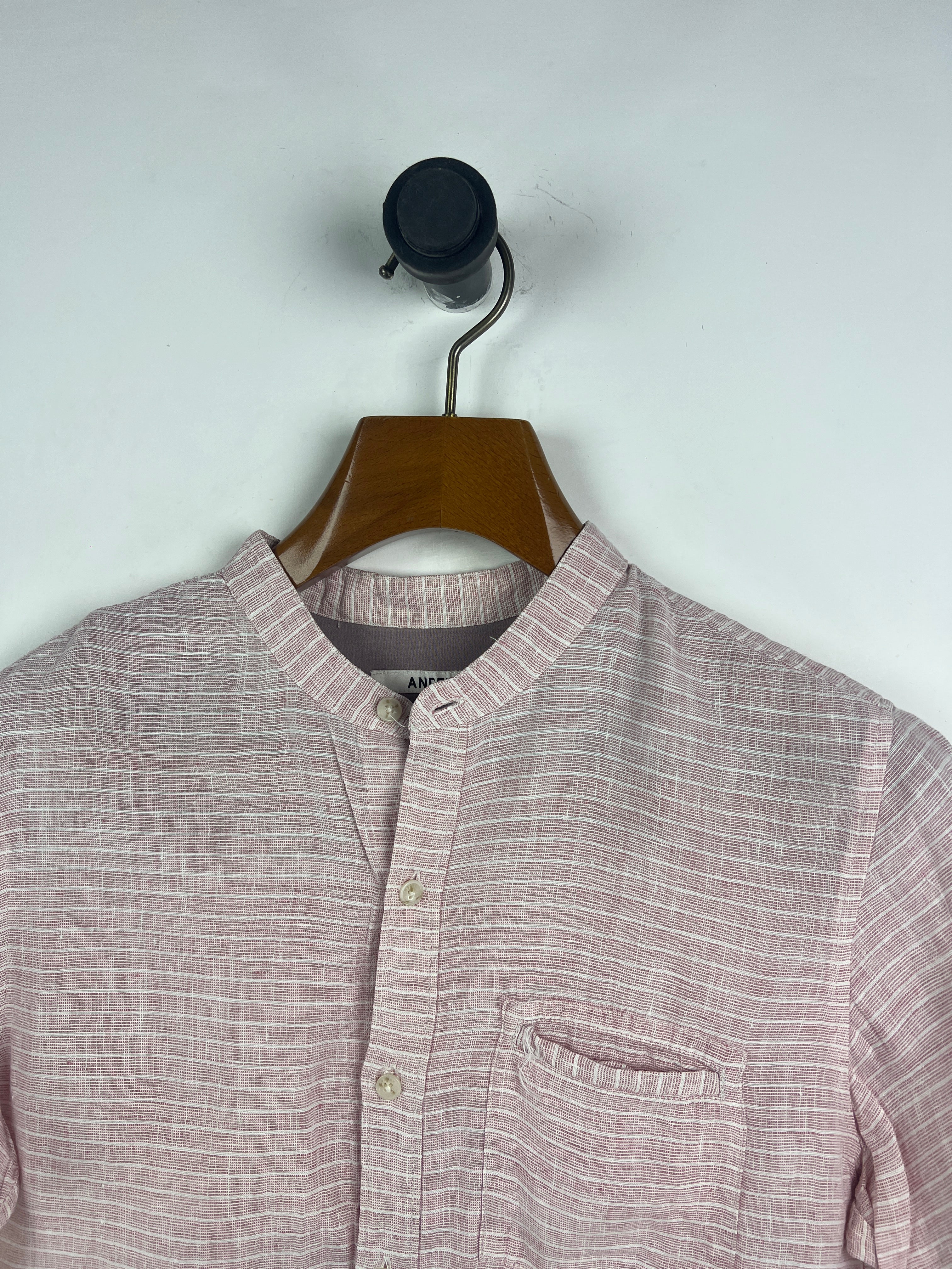 Andew Linen Shirt (Small-Medium)