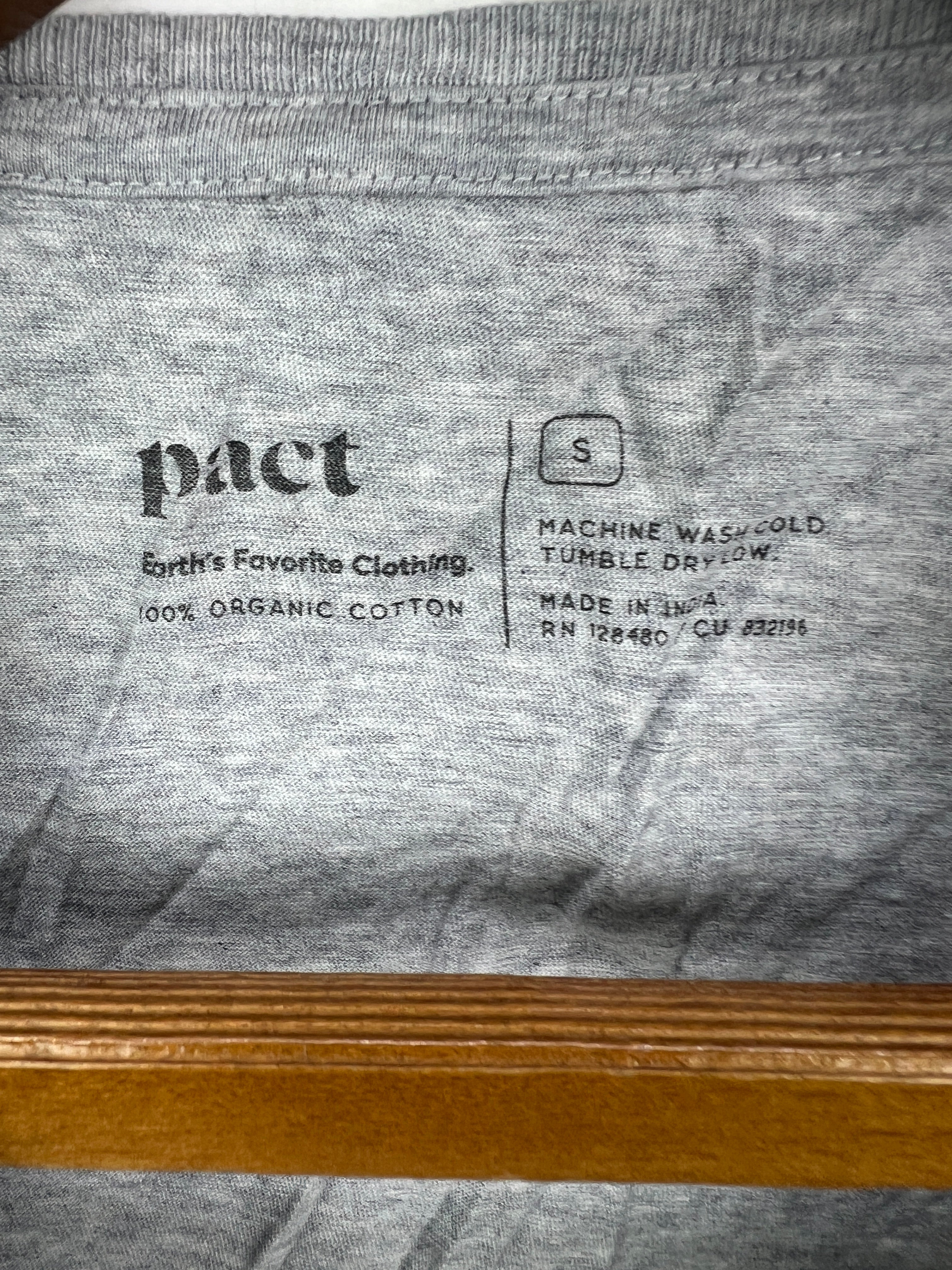 T-Shirt (Women) (Small)