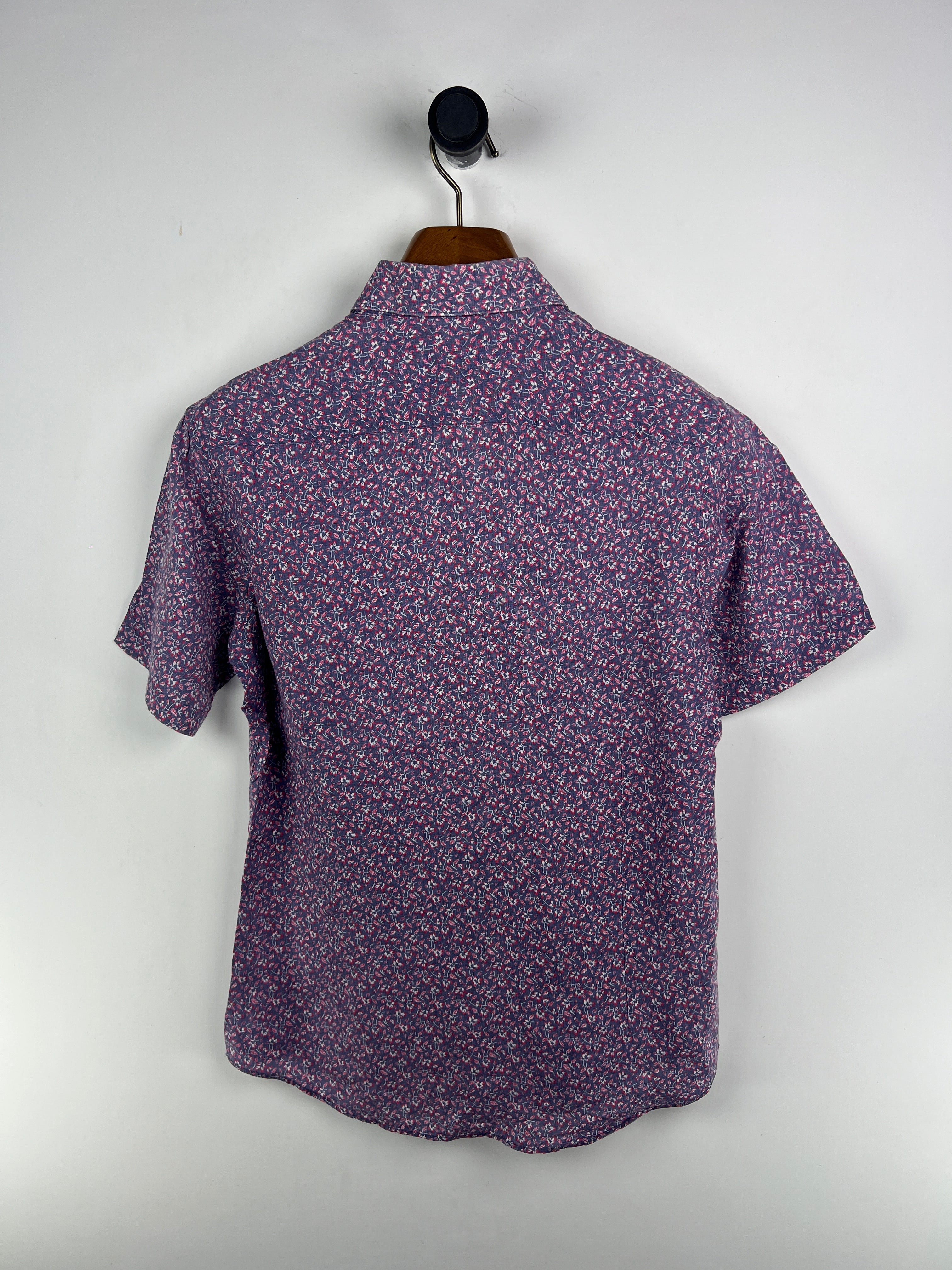 Herbon Linen Shirt (Small-Medium)