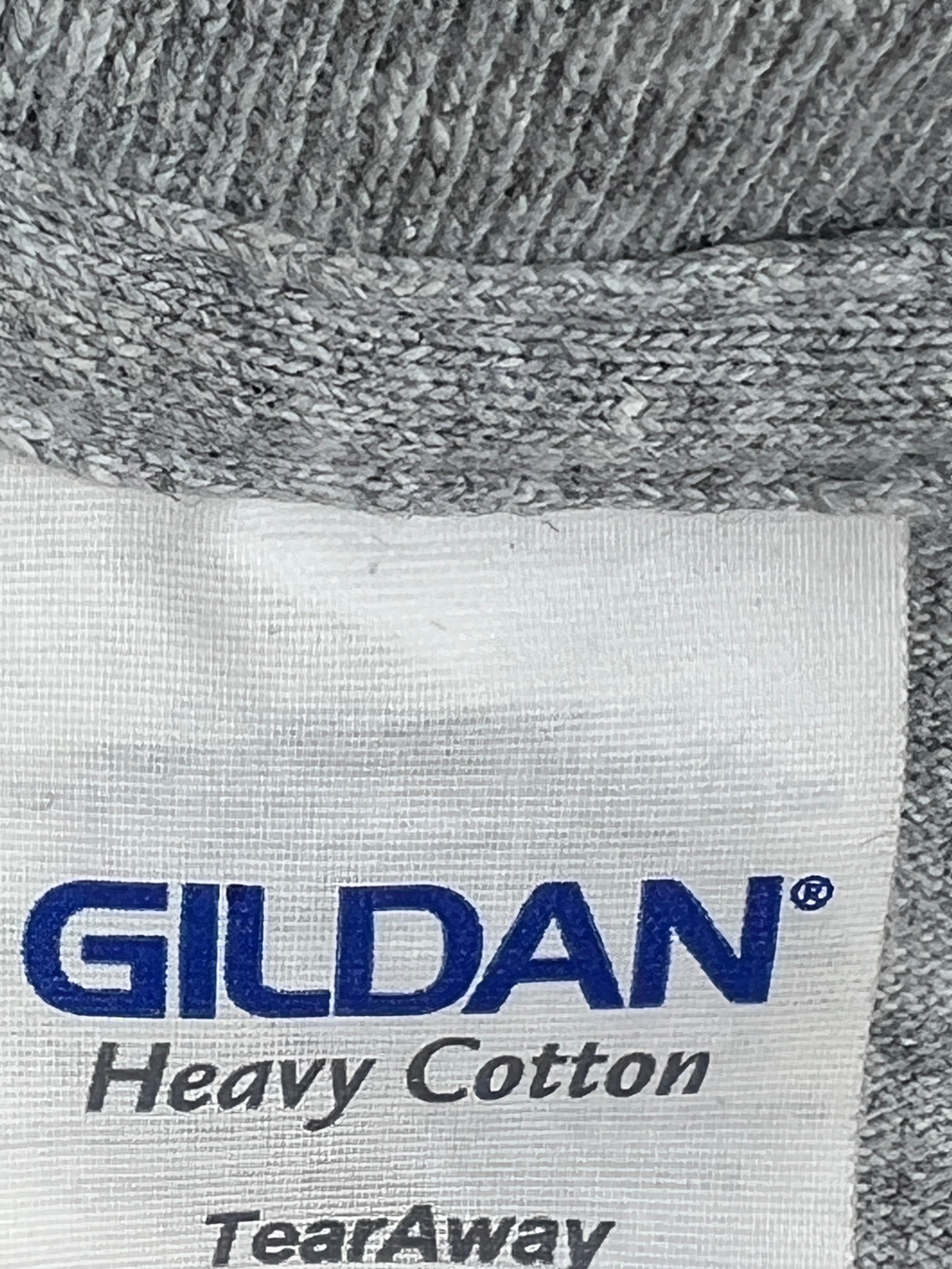 Gildan T-Shirt (Women) (Small-Medium)