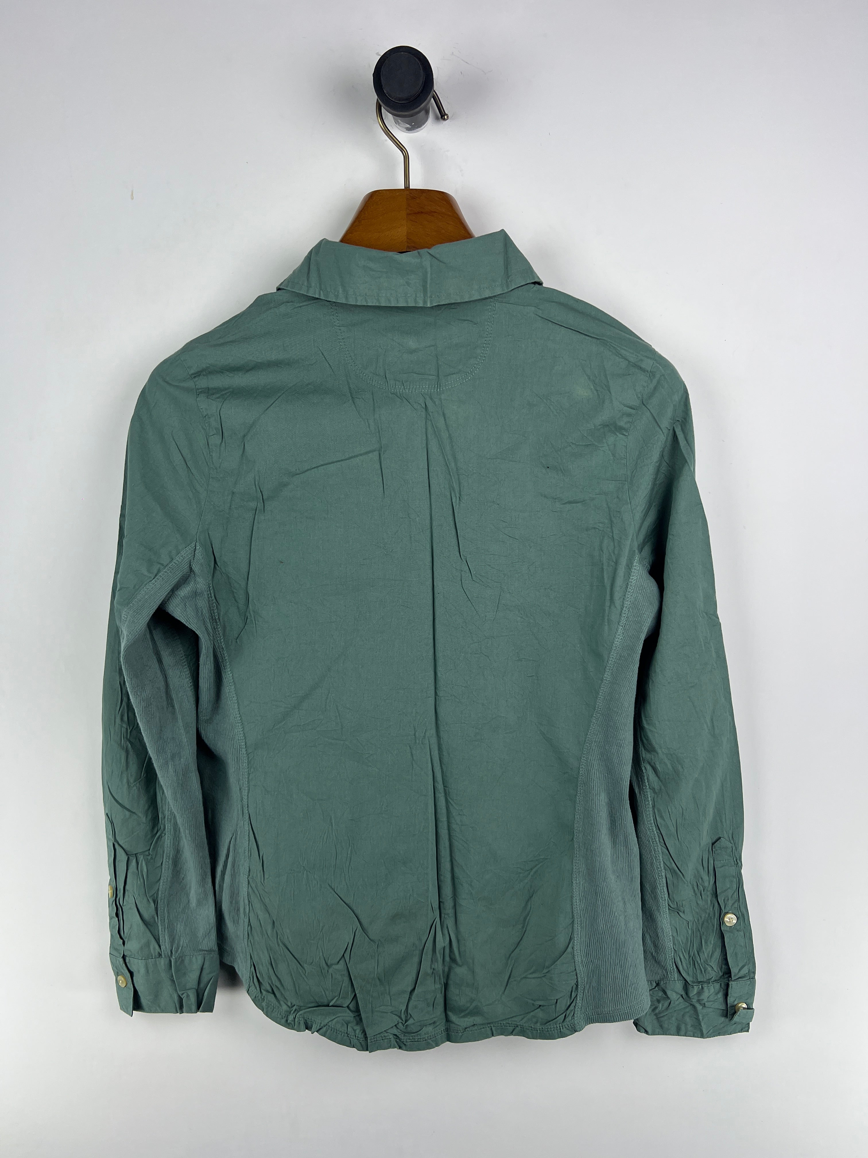 Converse Shirt (Women) (Medium-Large)