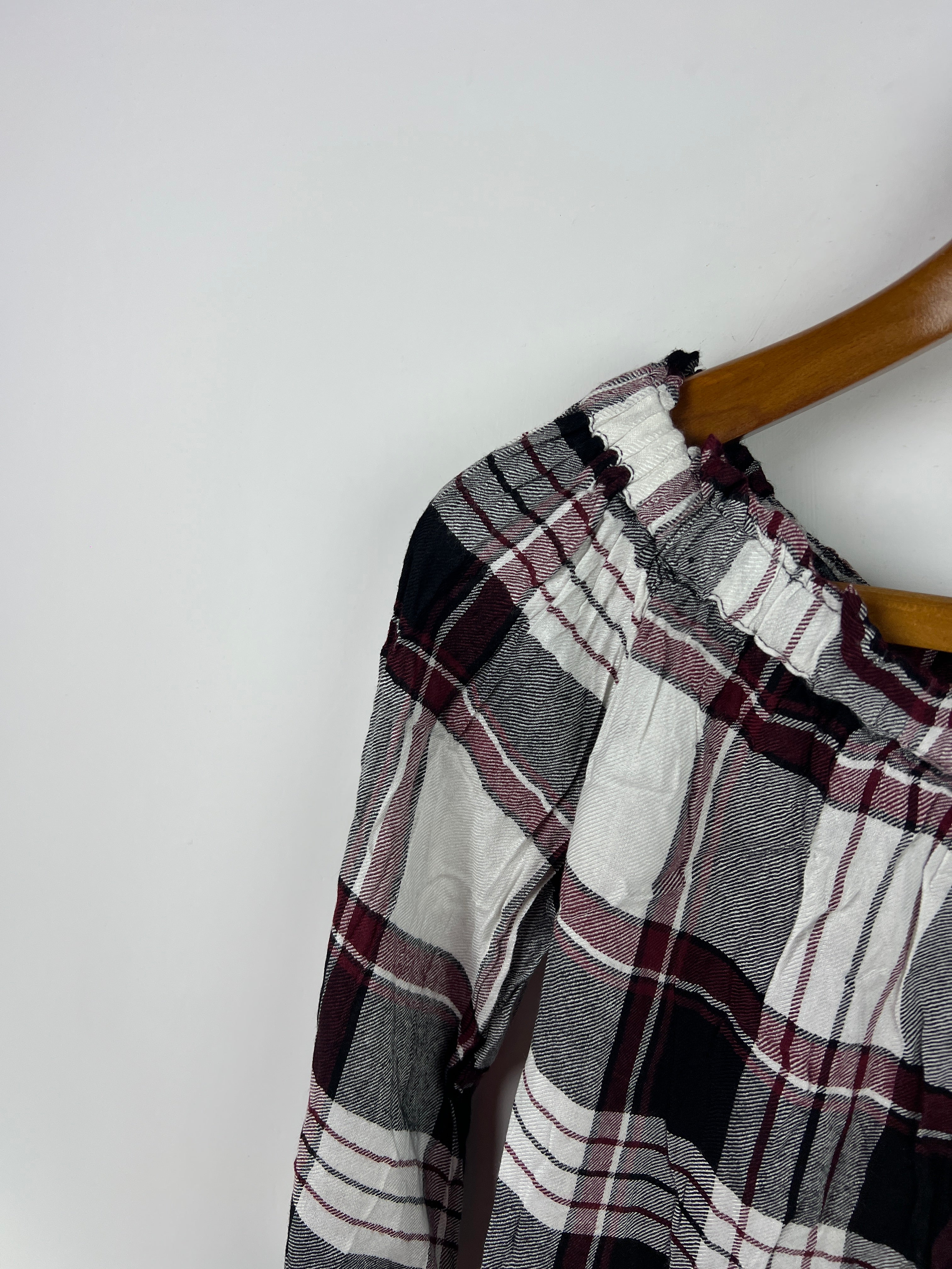 Dex Blouse (Women) (Medium-Large)