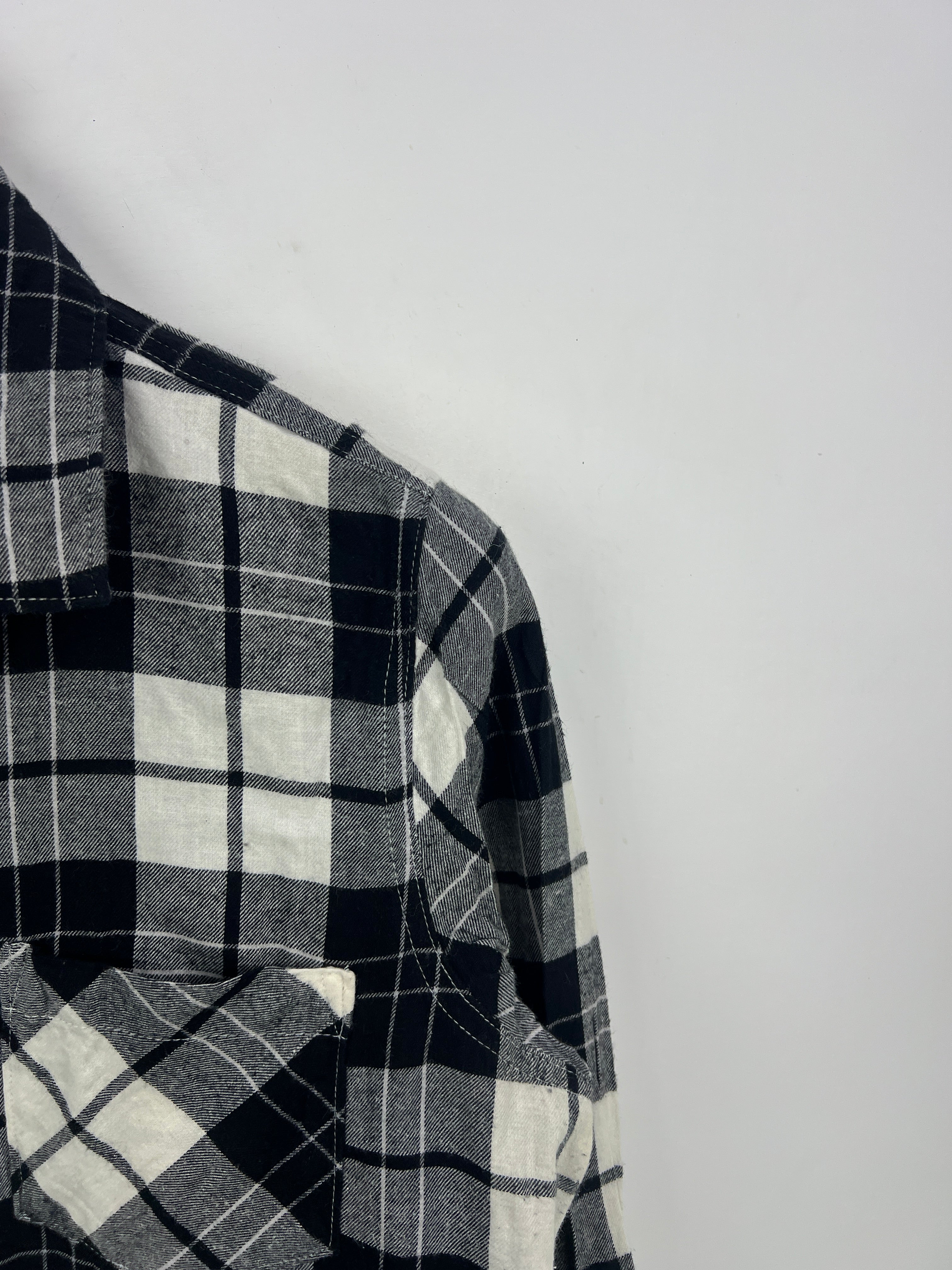 Old Navy Shirt (Women) (Large/X-Large)