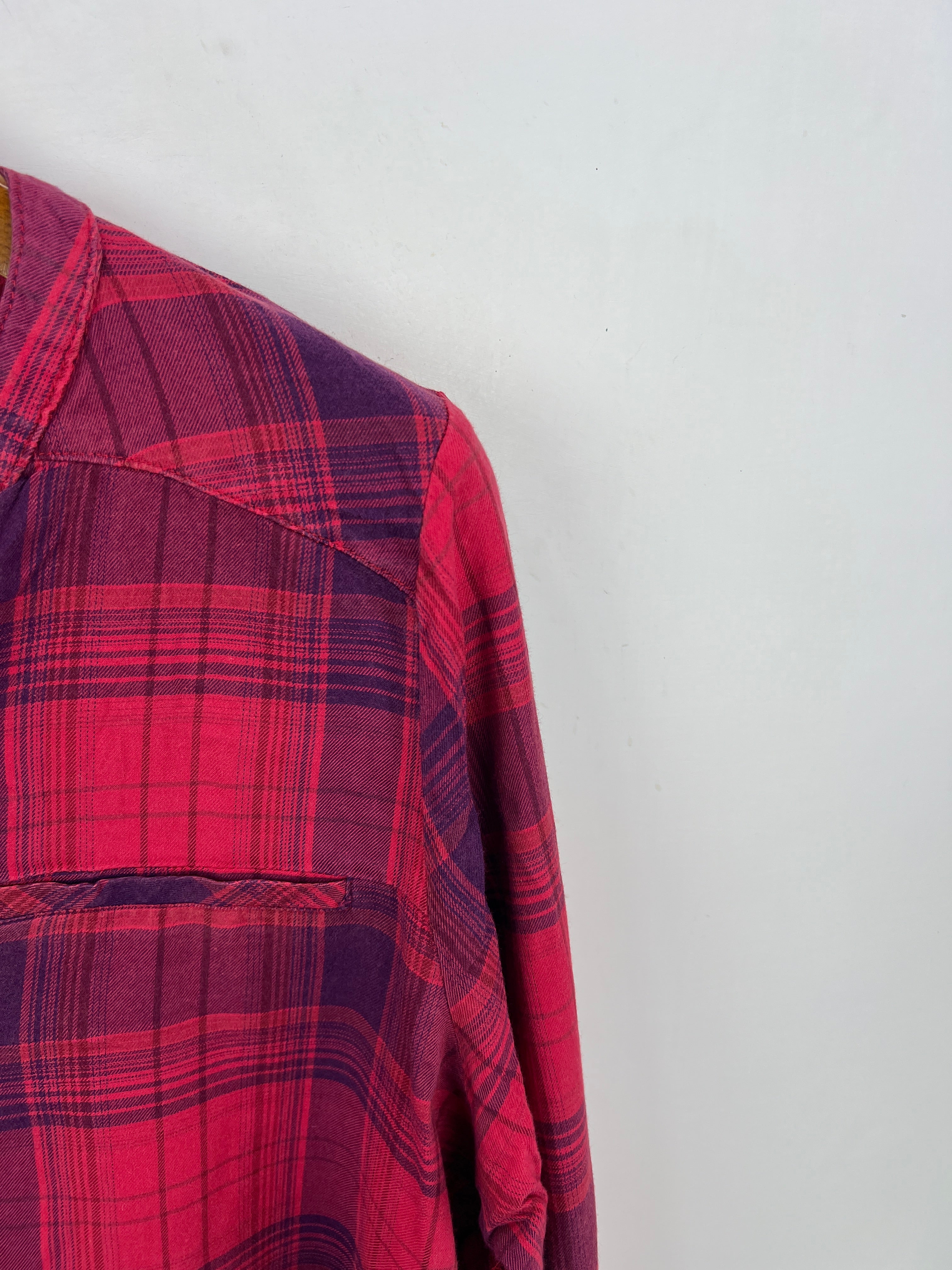 Maurices Shirt (Women) (X-Large)