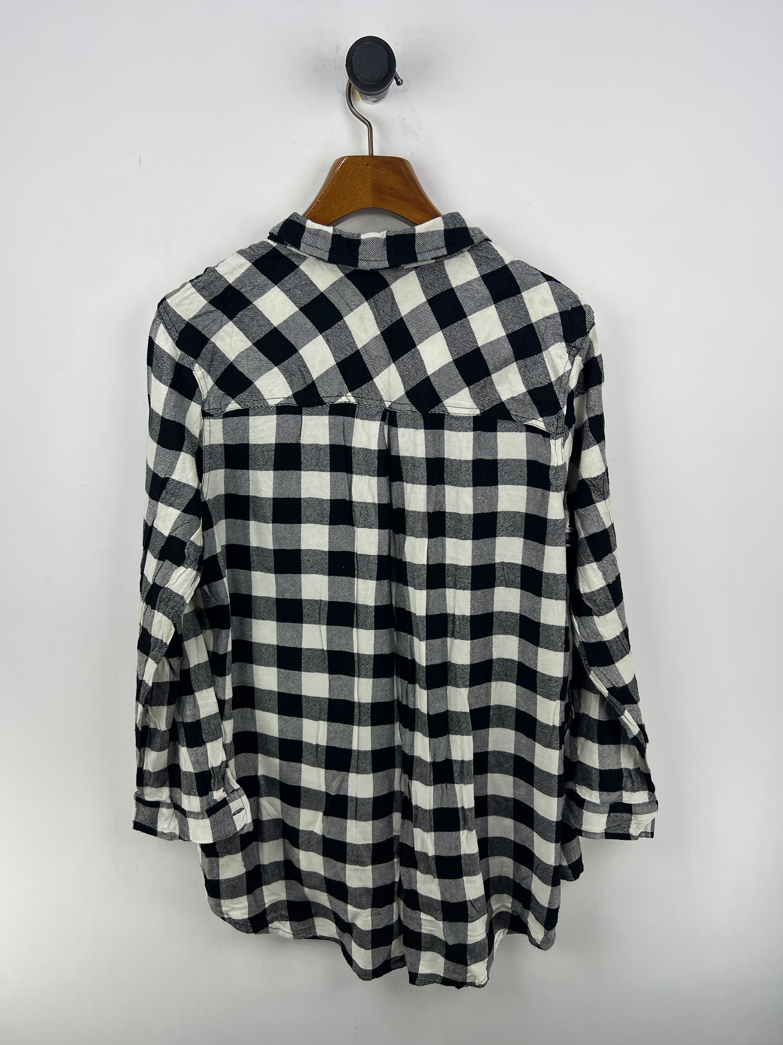 Maurices Shirt (Women) (XX-Large)