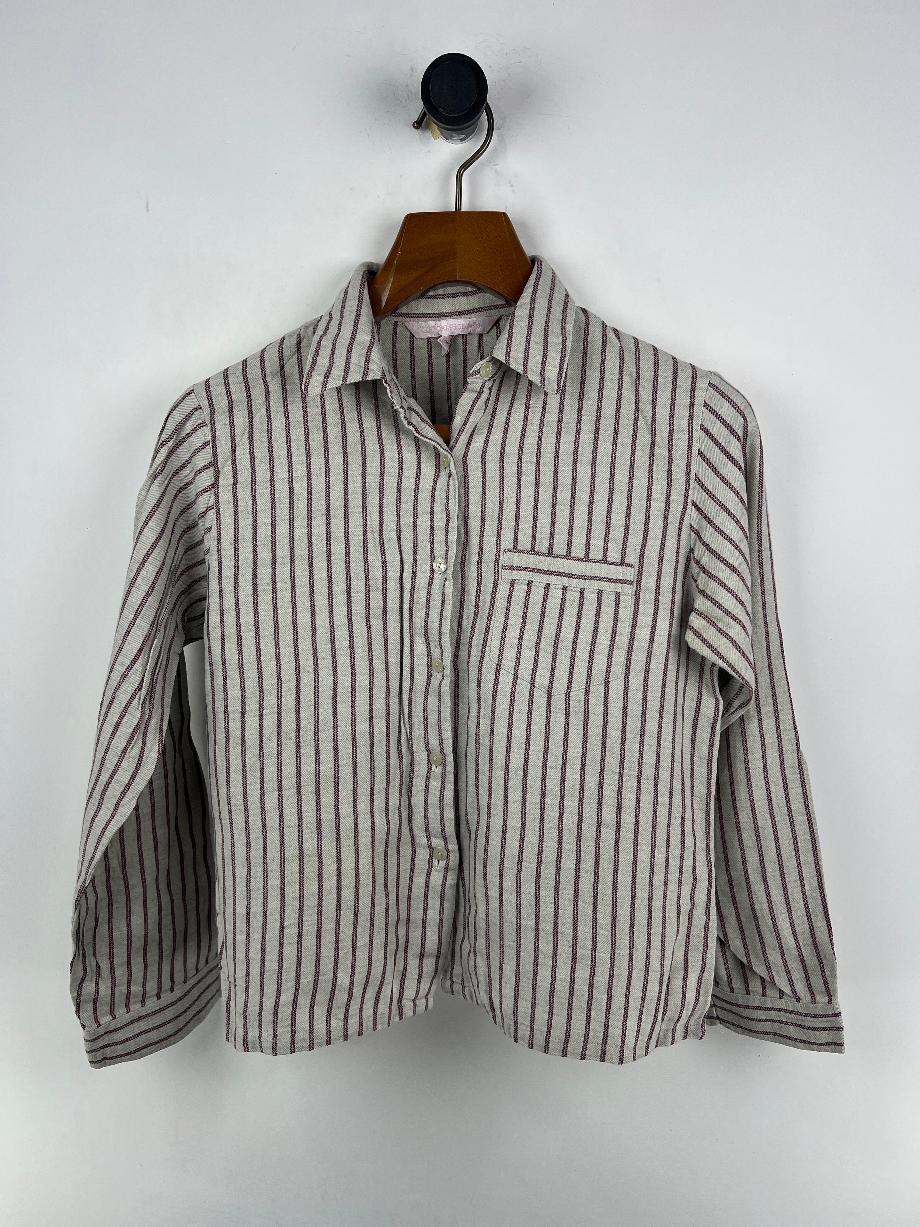 Victoria Secrets Shirt (Women) (Small-Medium)