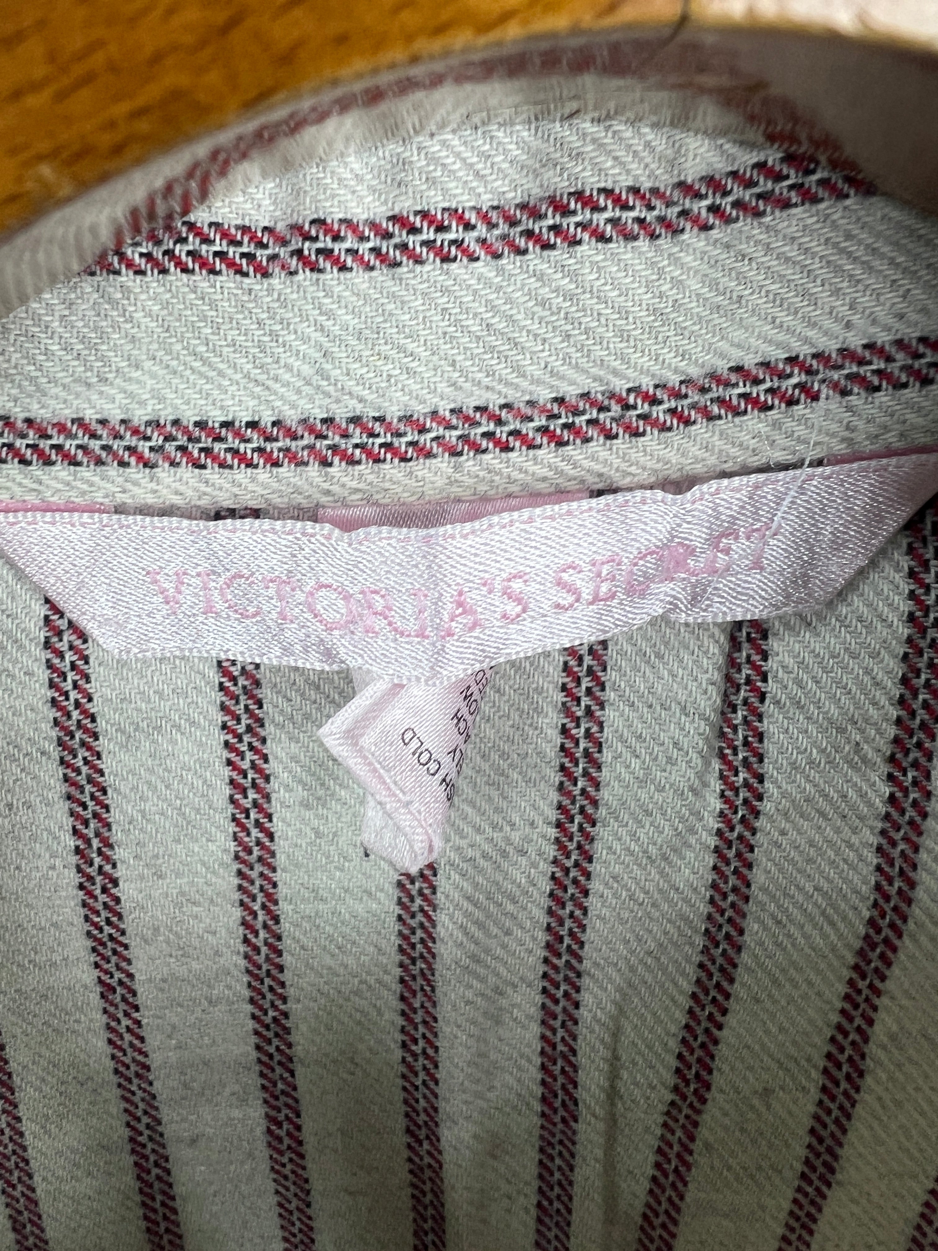 Victoria Secrets Shirt (Women) (Small-Medium)