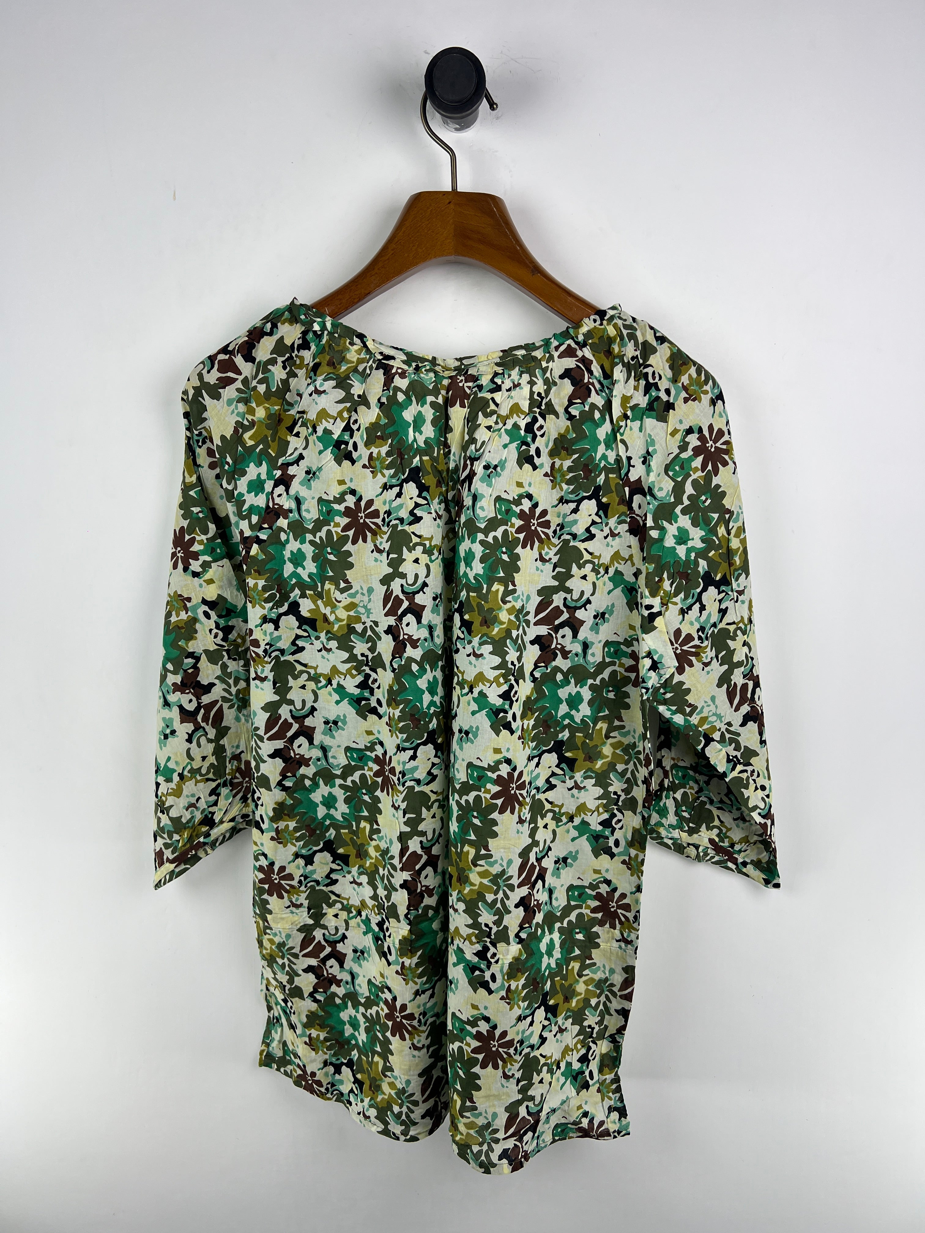 Blouse (Women) (Large/X-Large)