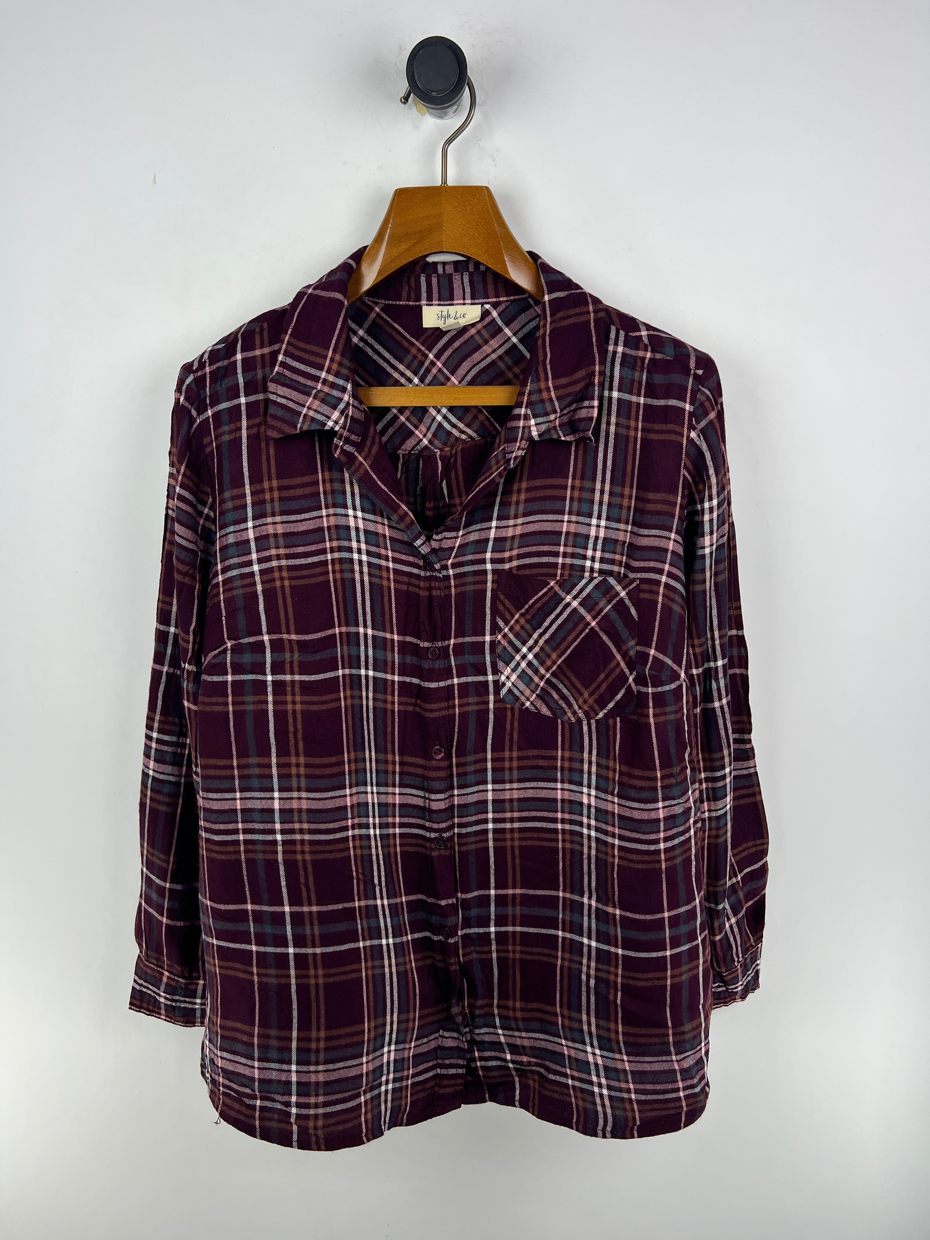 Style & Co Shirt (Women) (XX-Large)