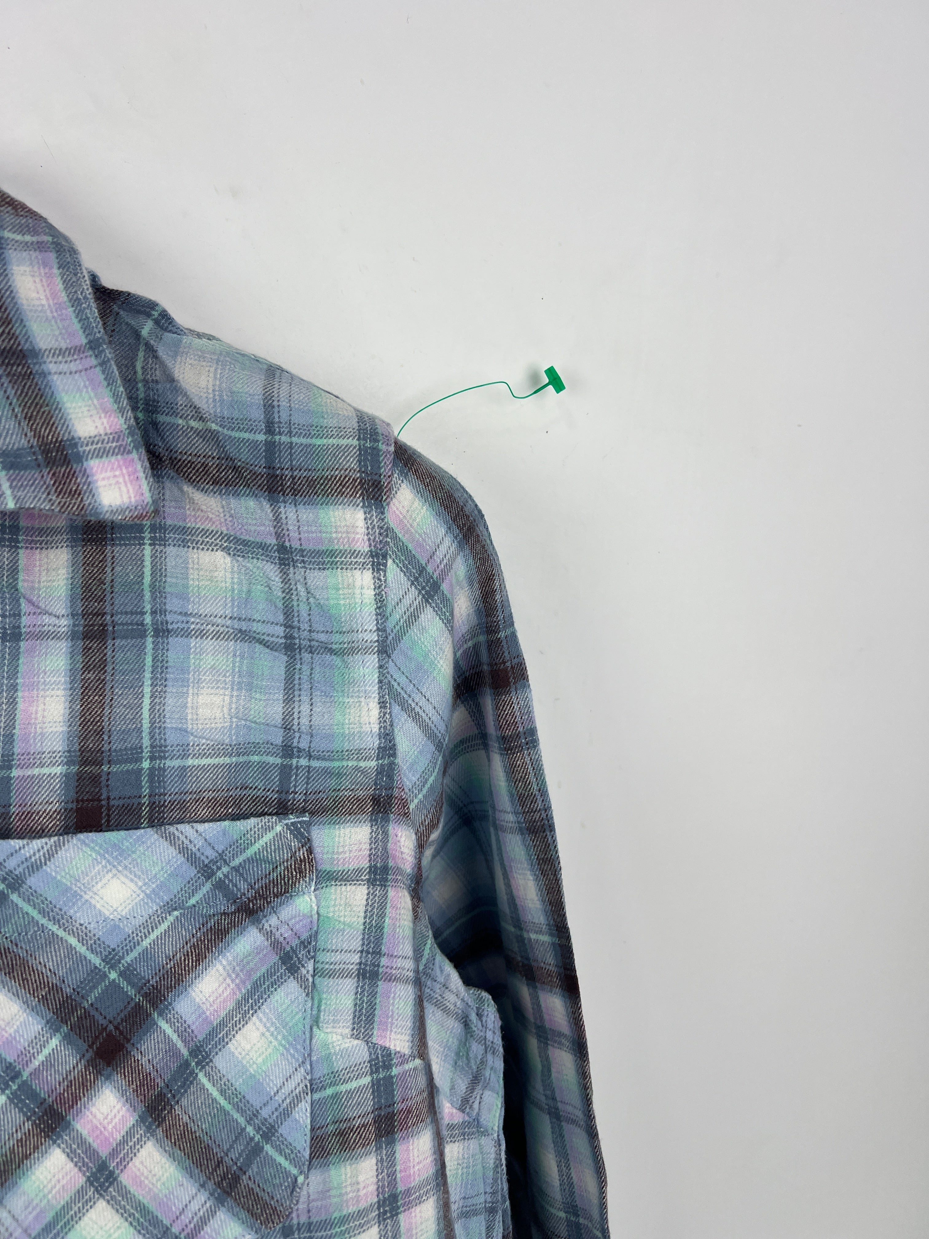 Eddie Bauer Shirt (Women) (Large)