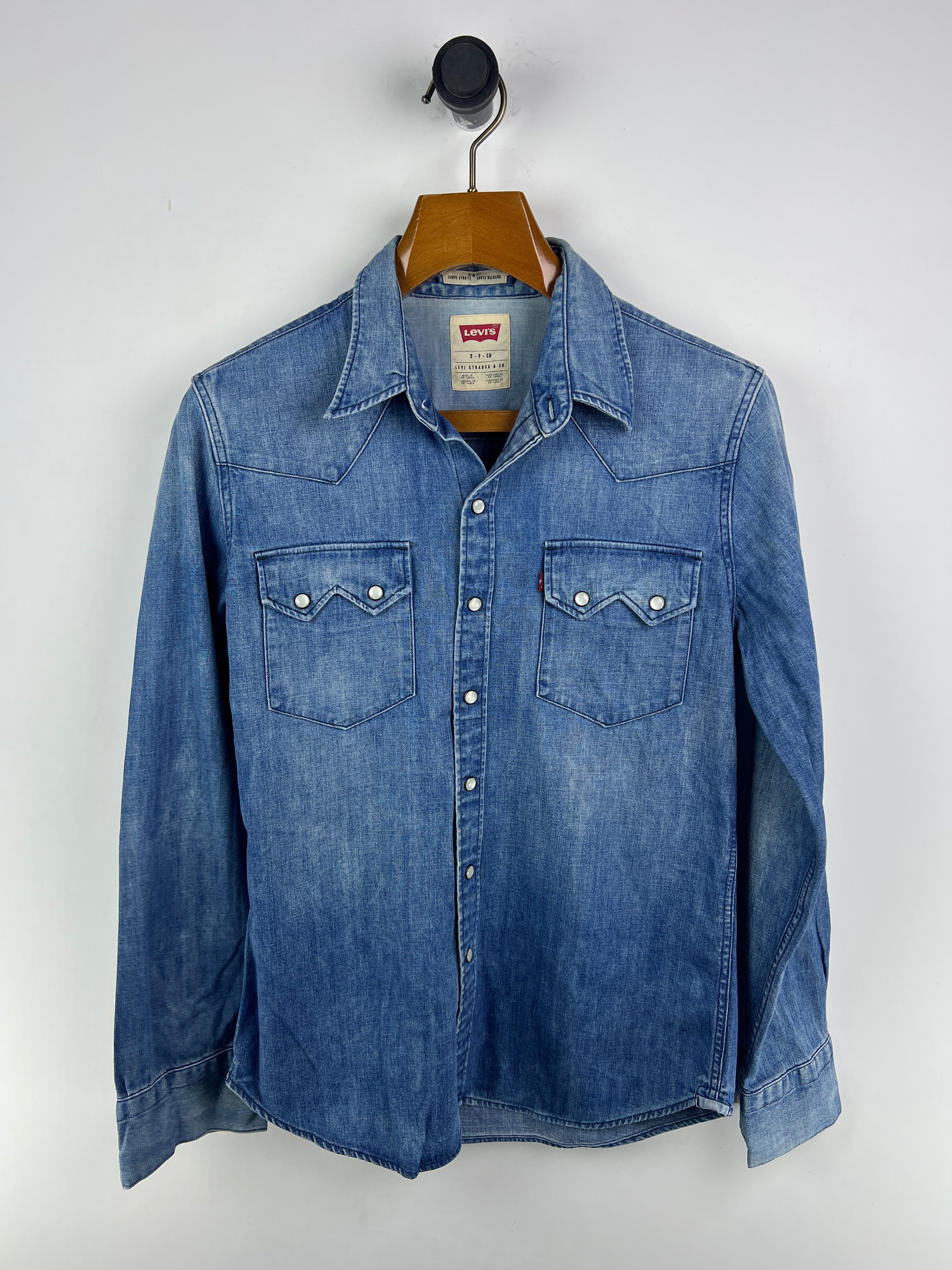 Levis Denim Shirt (Small)