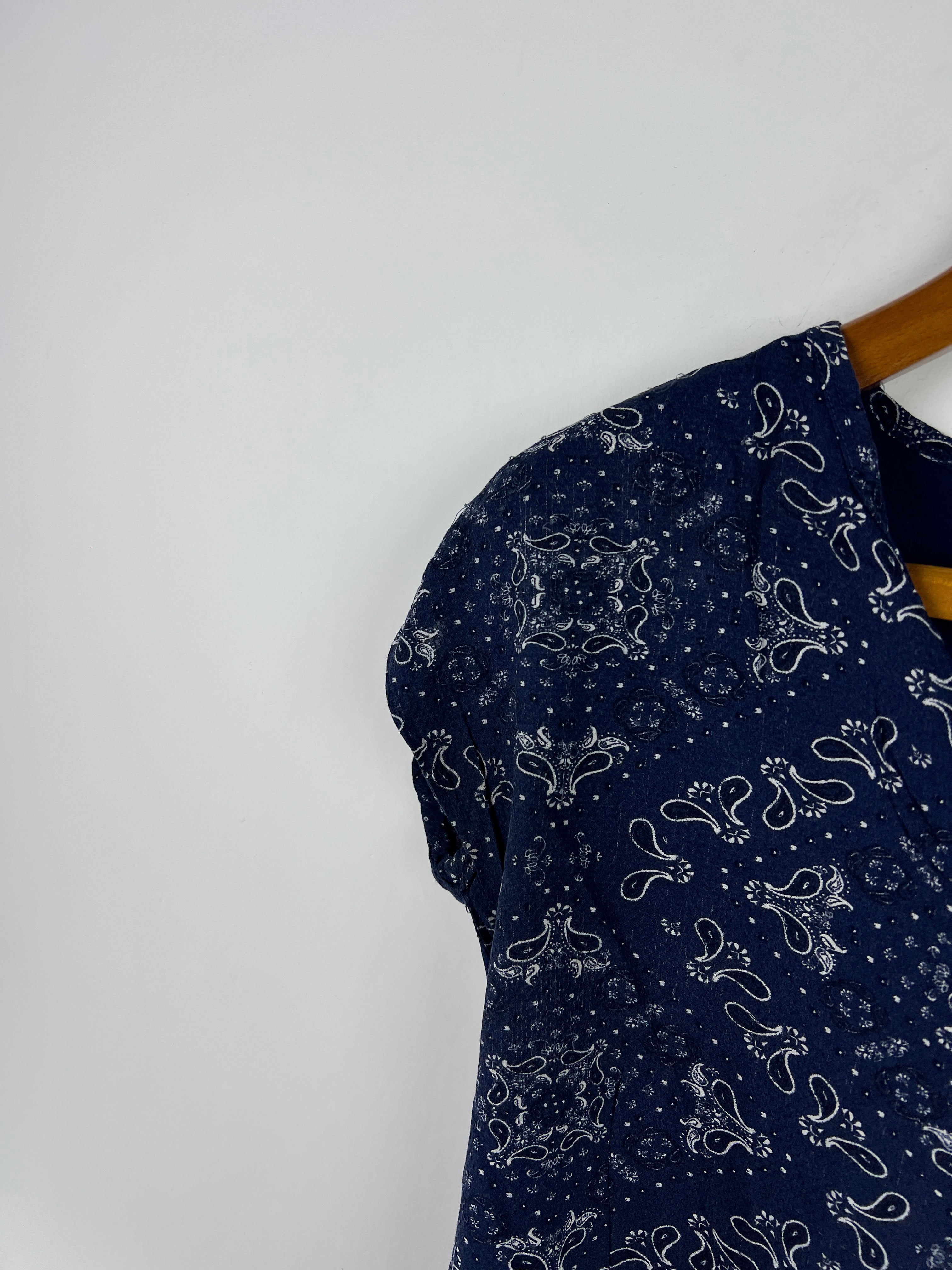 Blouse (Women) (Small-Medium)