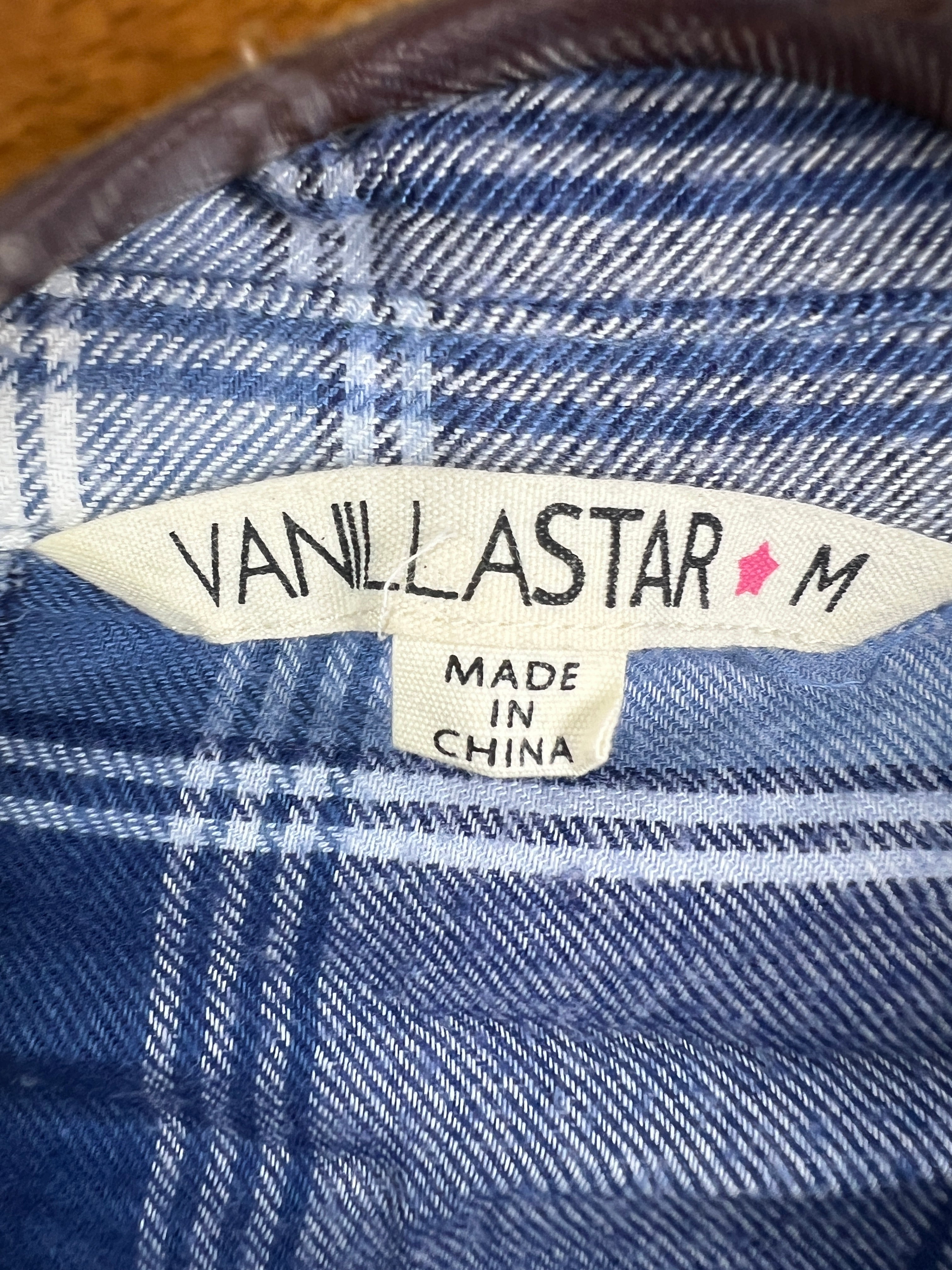 Vanillastar Shirt (Women) (Medium)