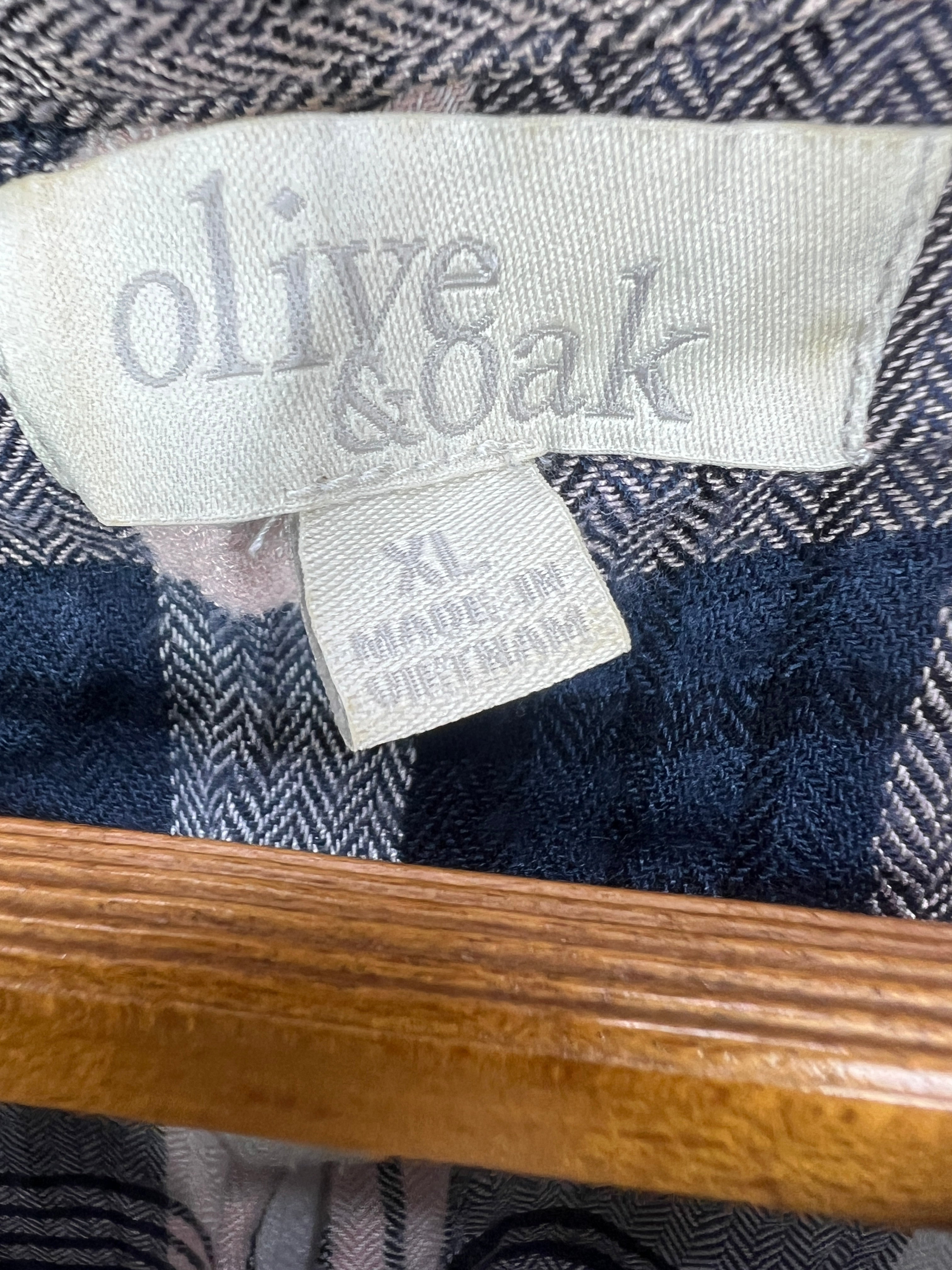 Olive Shirt (Women) (Large/X-Large)