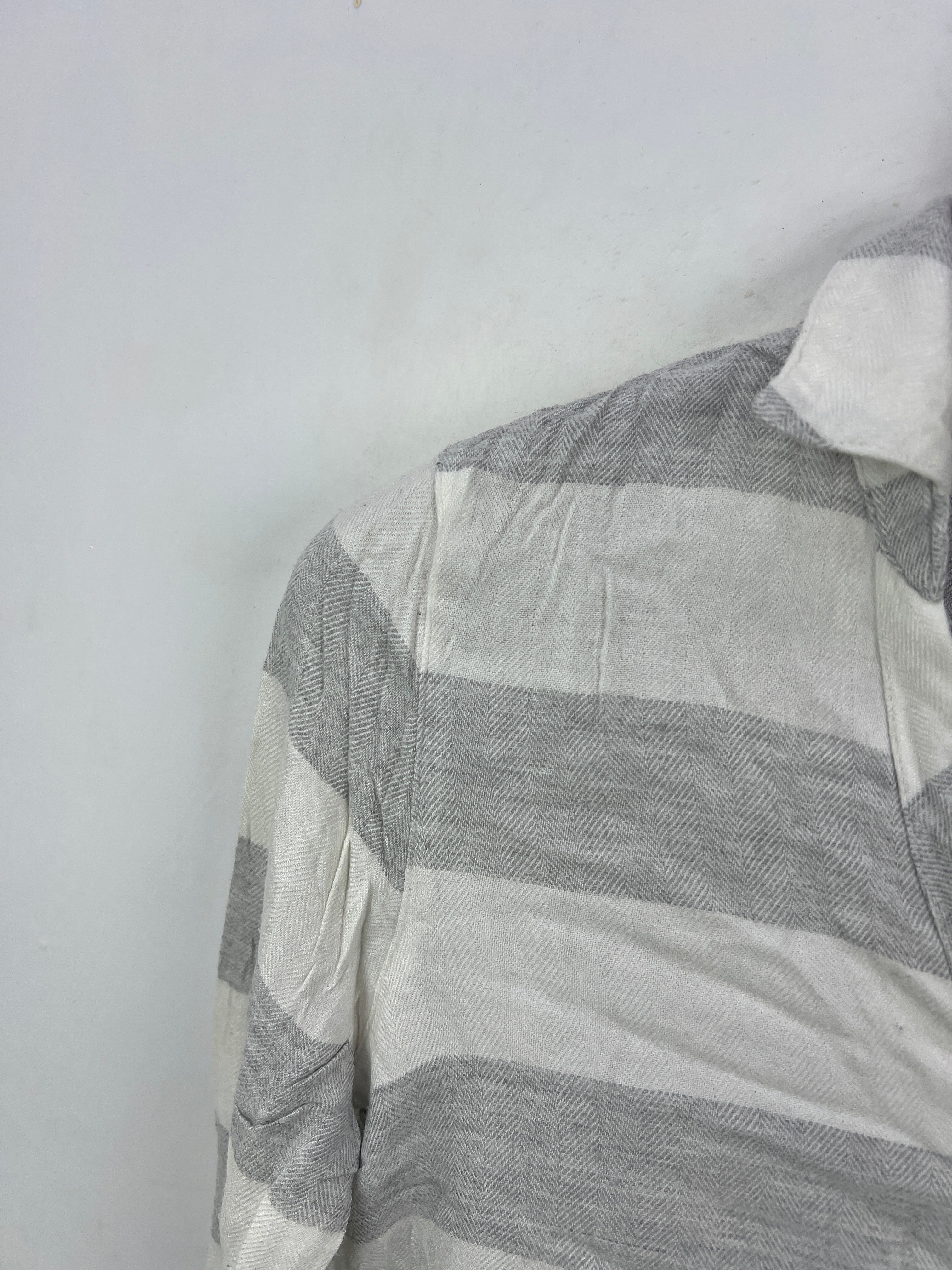 Dynamite Shirt (Women) (X-Small)