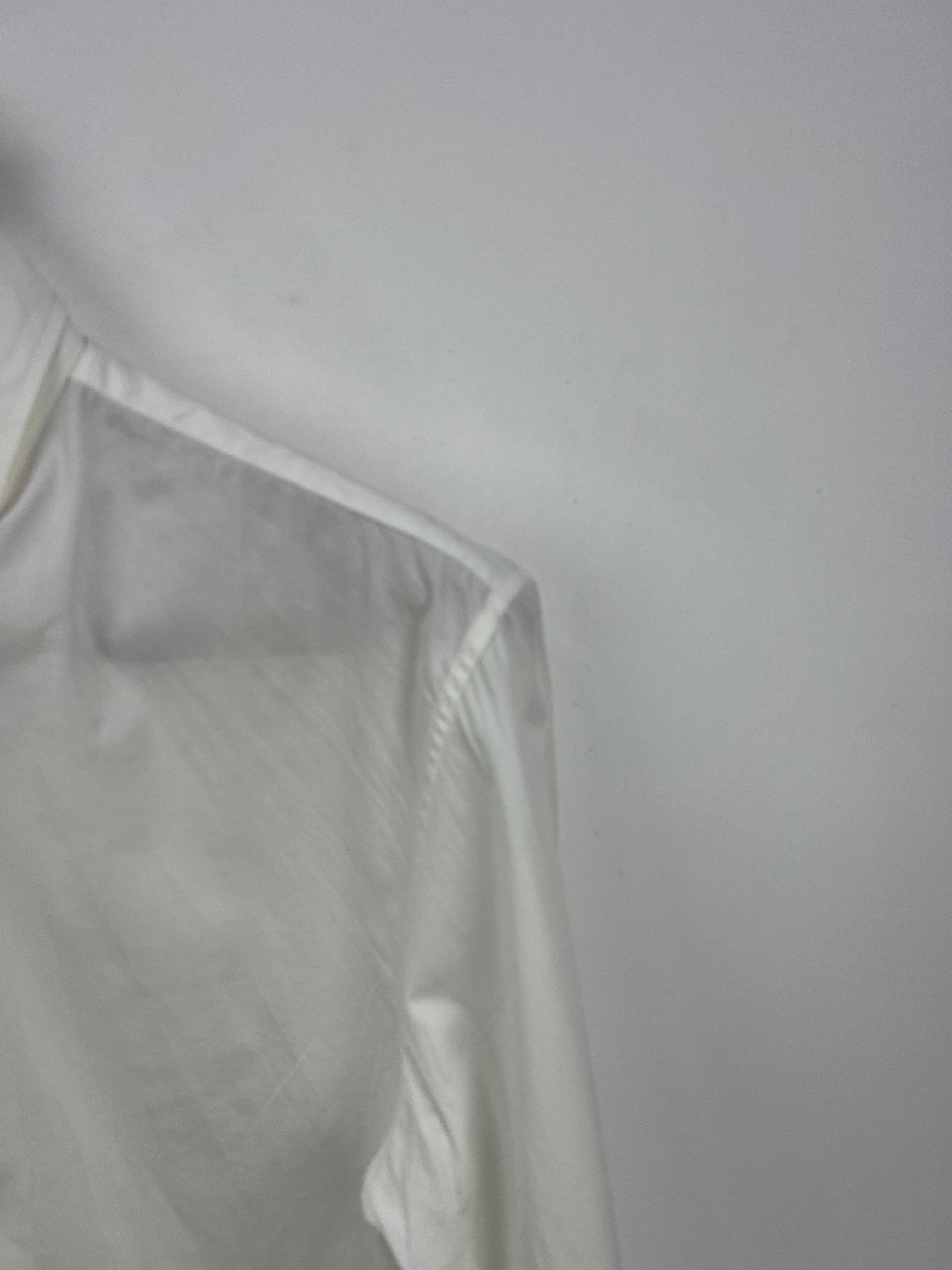 Musinsa Shirt (Small-Medium)