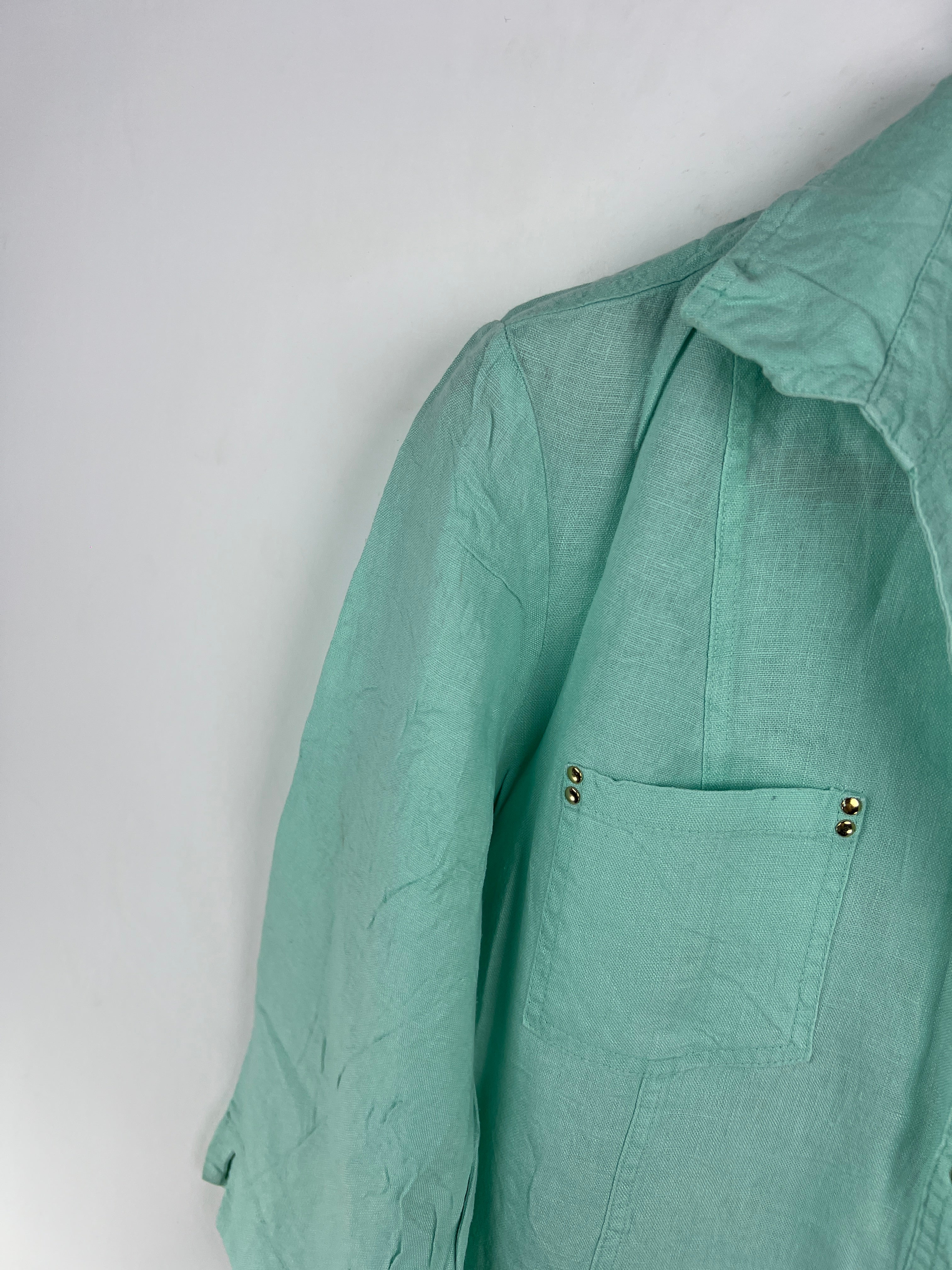 JM Blouse (Women) (Medium-Large)