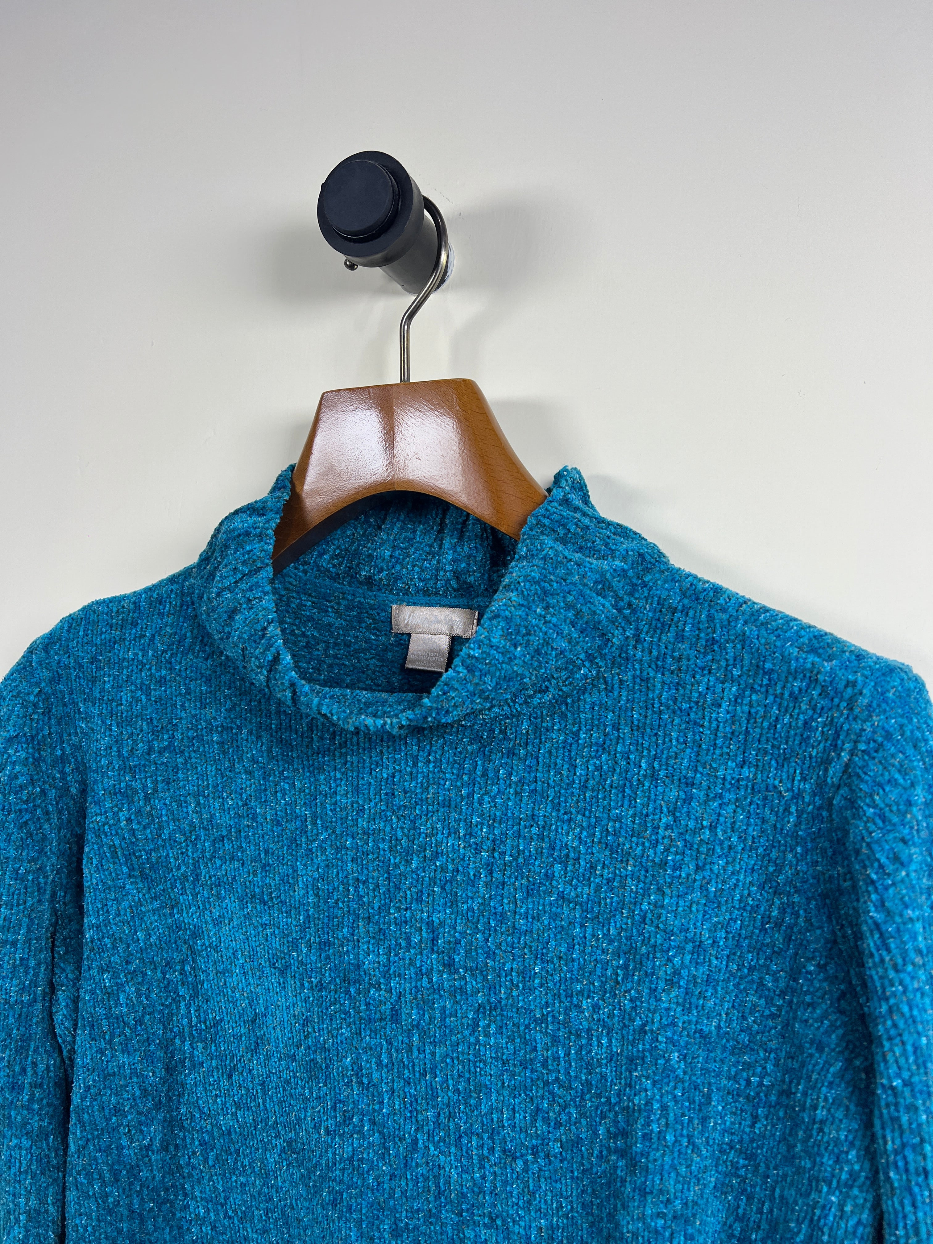 White Stag Velvet Sweater (Women) (Large)