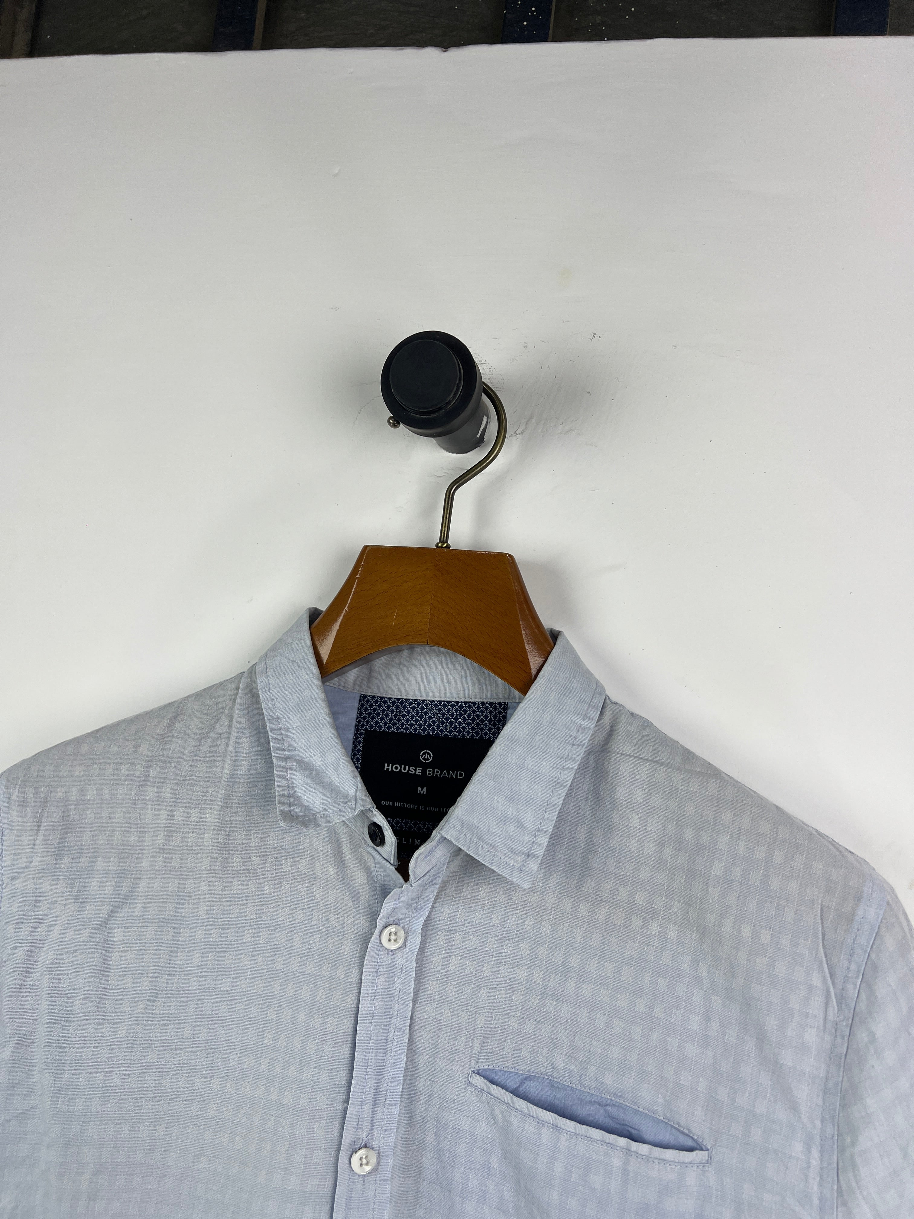 House Brand Linen Shirt (Small-Medium)