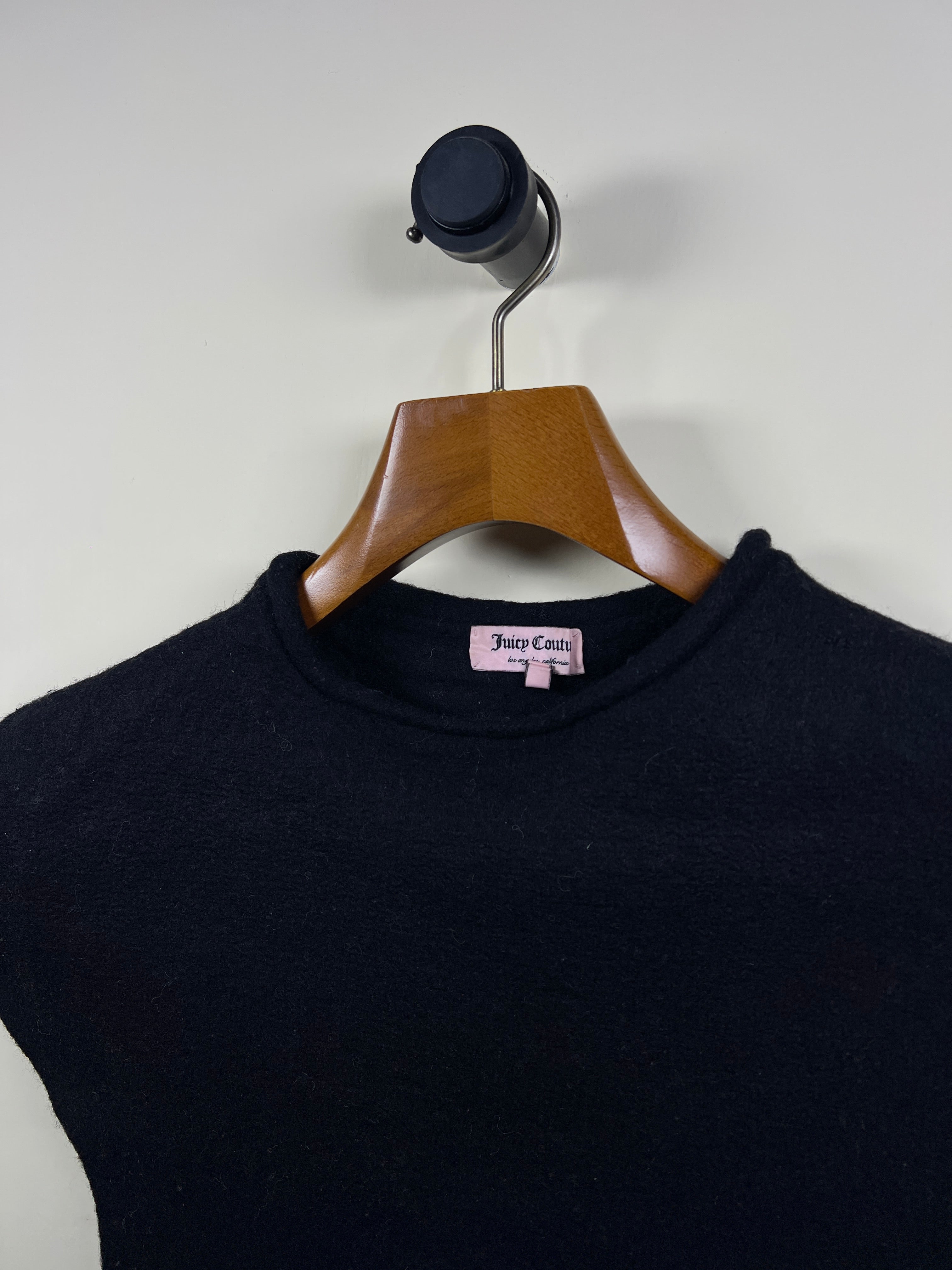 Sweater (Women) (Small)