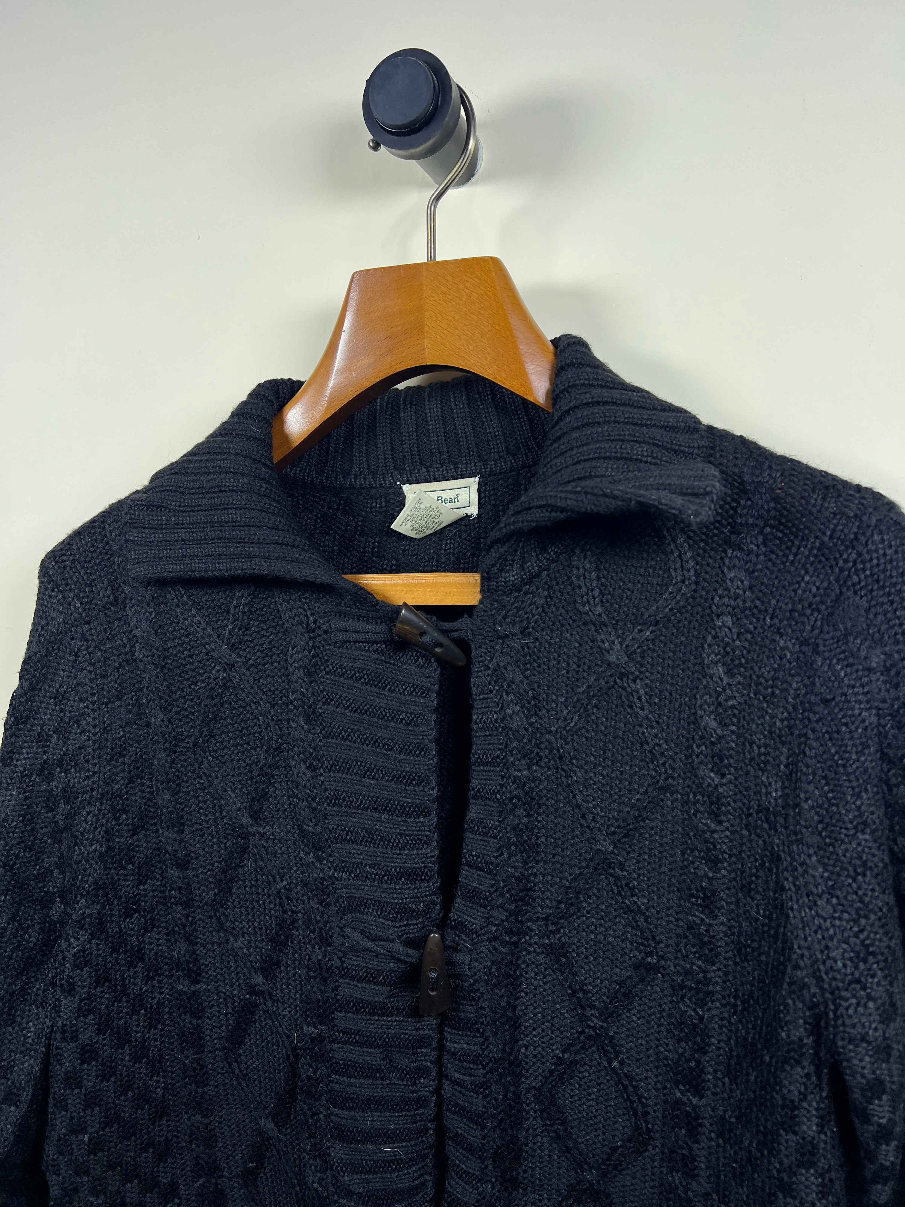 LL Bean Cable Knitted Sweater (Medium)